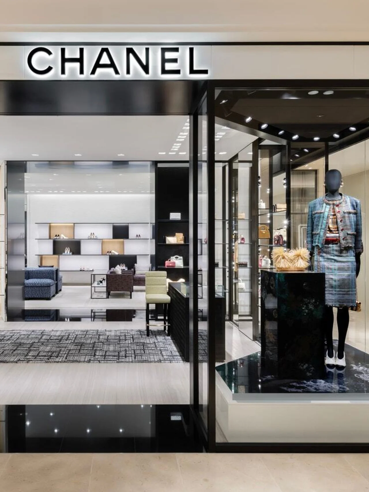 【シャネル】阪急梅田店が日本最大級規模へリニューアルオープン！