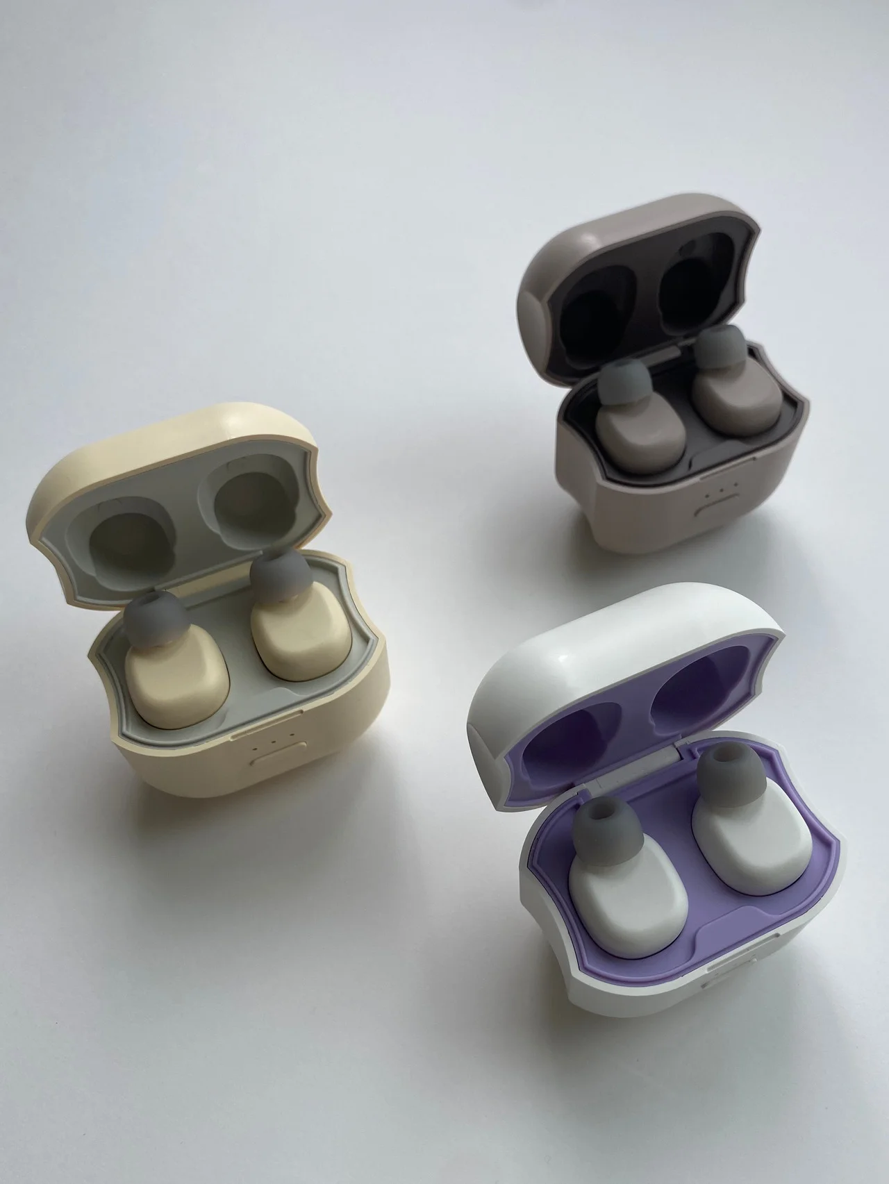 温かい耳栓【イヤラボ mini】は、寝つきにくいときや、オン／オフの切り替えに役立ちそう【ウェルネスお試し！】