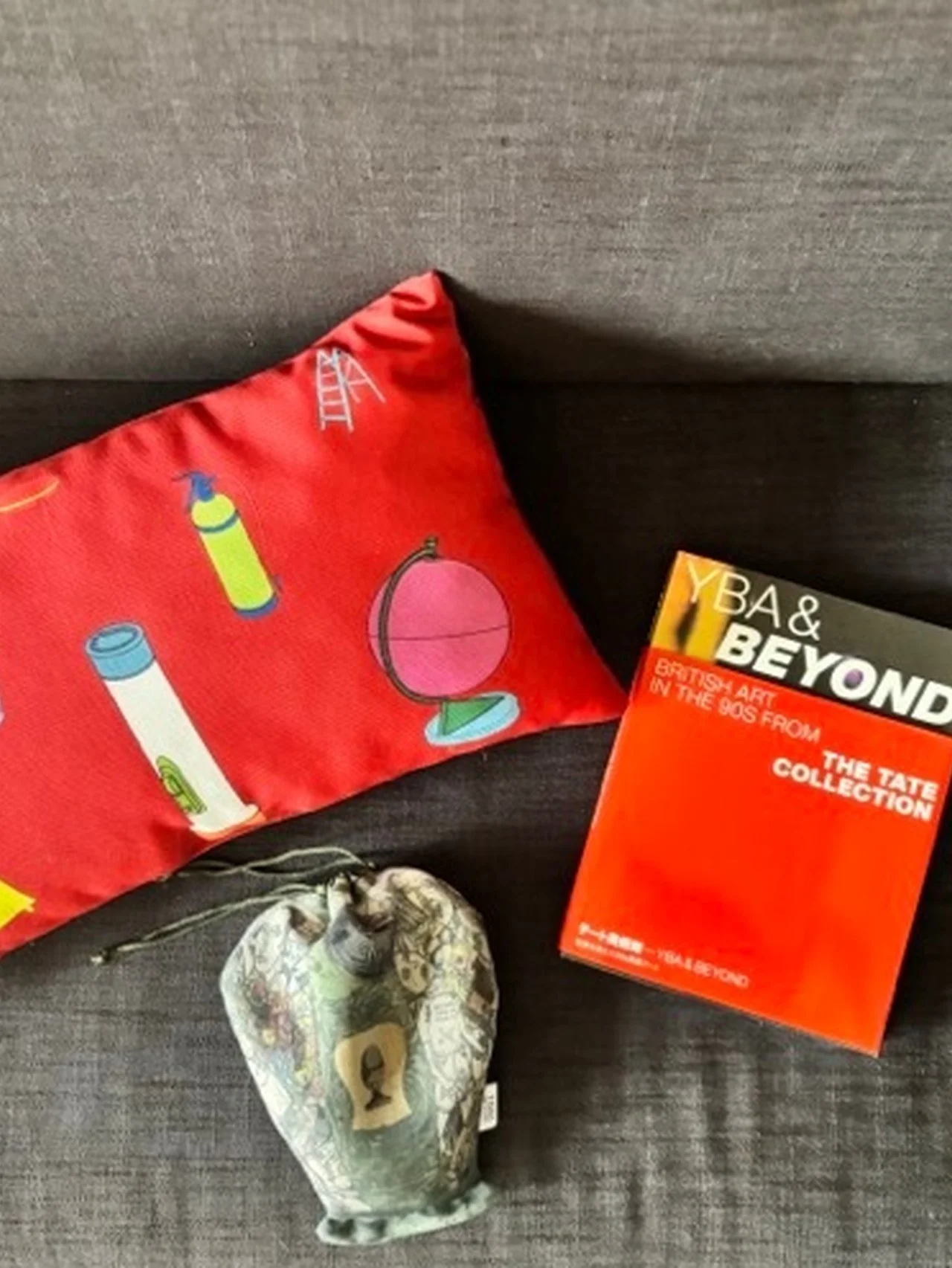 【YBA＆BEYOND展グッズ】国立新美術館から'90年代英国アートシーンにひとっ飛び