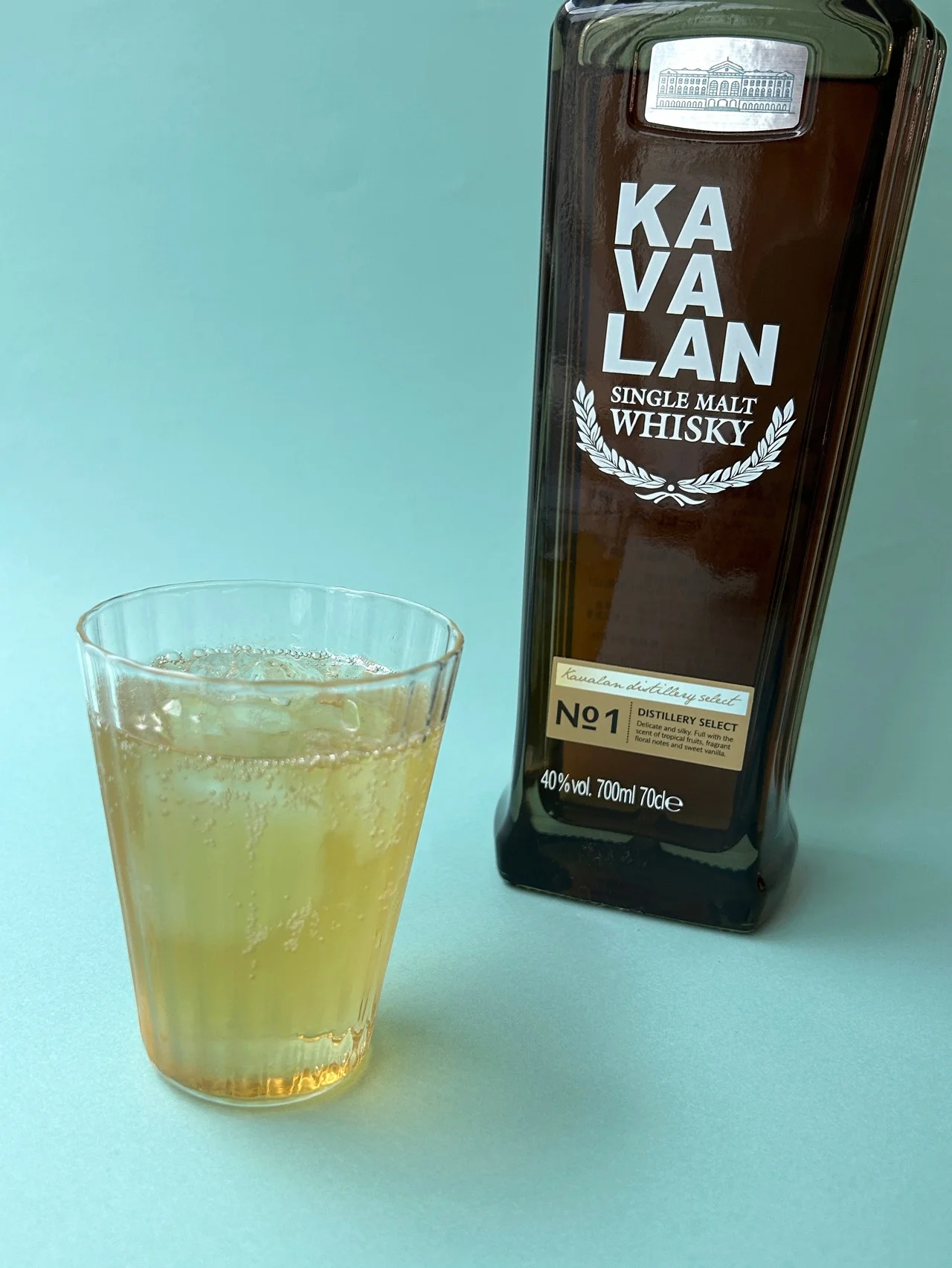 ほんわり甘くて美味しい！ 新トレンドの台湾ウイスキー【KAVALAN（カバラン）】にハマっています #深夜のこっそり話 #1855