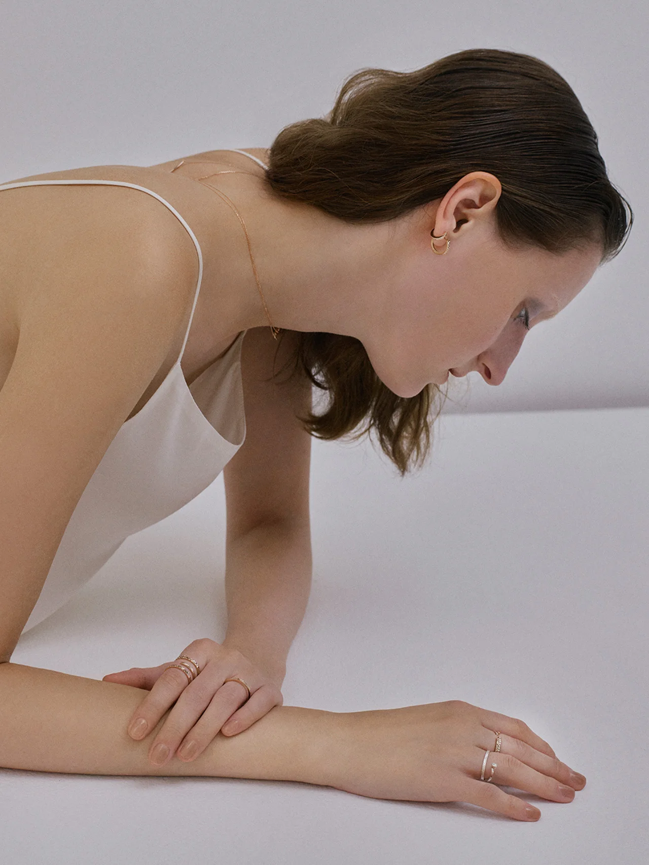 【シエナロゼ】から新作ジュエリー「ロゼテン」が登場！ ホリデーシーズンにもぴったりな優しい輝き