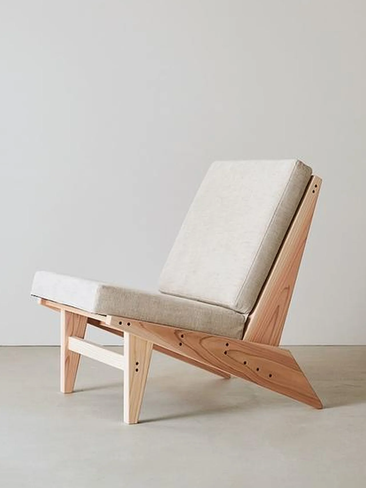 東日本大震災から15年。「15 Years After　石巻工房の歩みと15の家具」、Karimoku Commons Tokyoにて開催