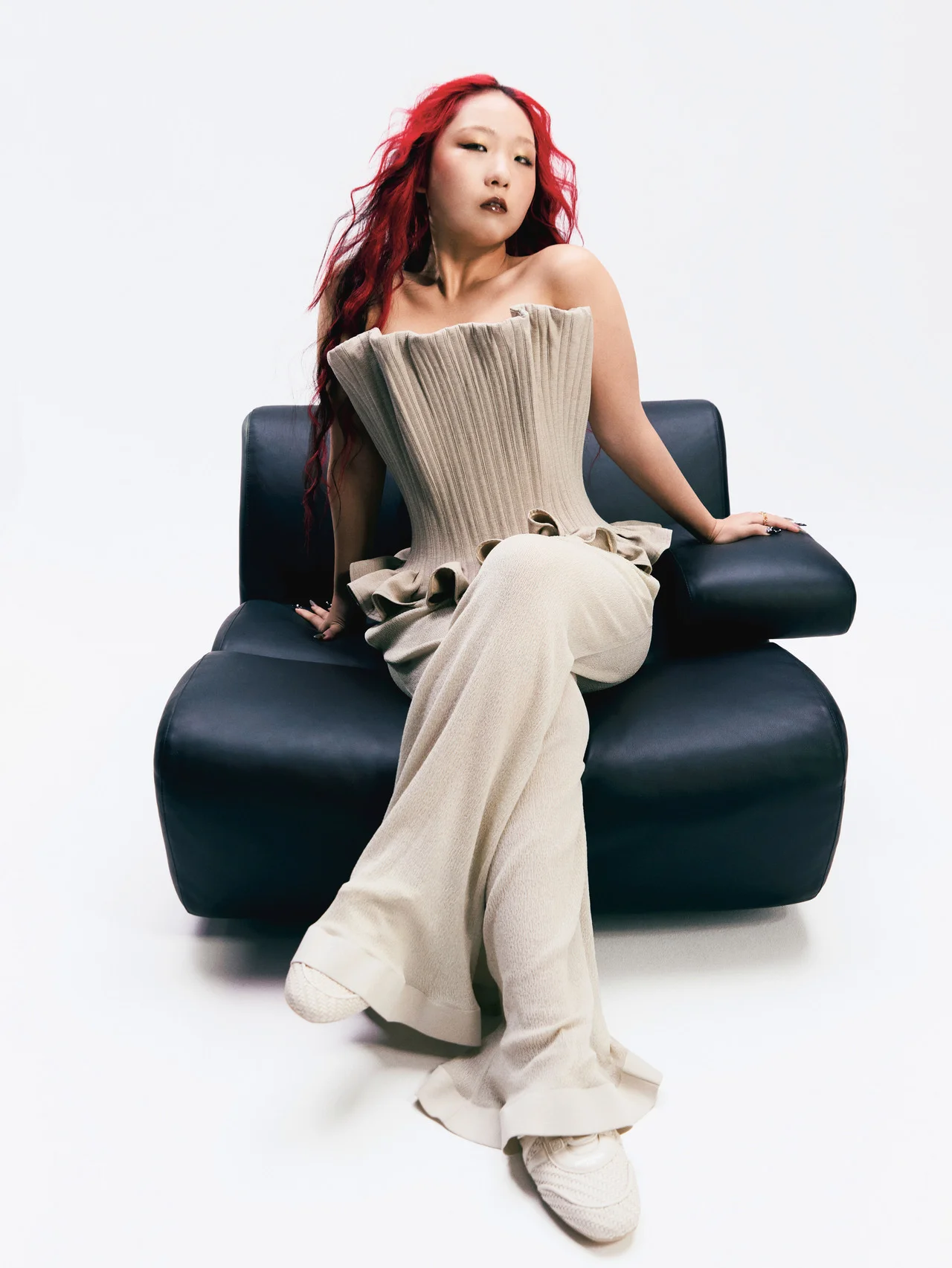 HANAのCHIKAさんがSPUR4月号ビューティ企画にて堂々ソロデビュー！　