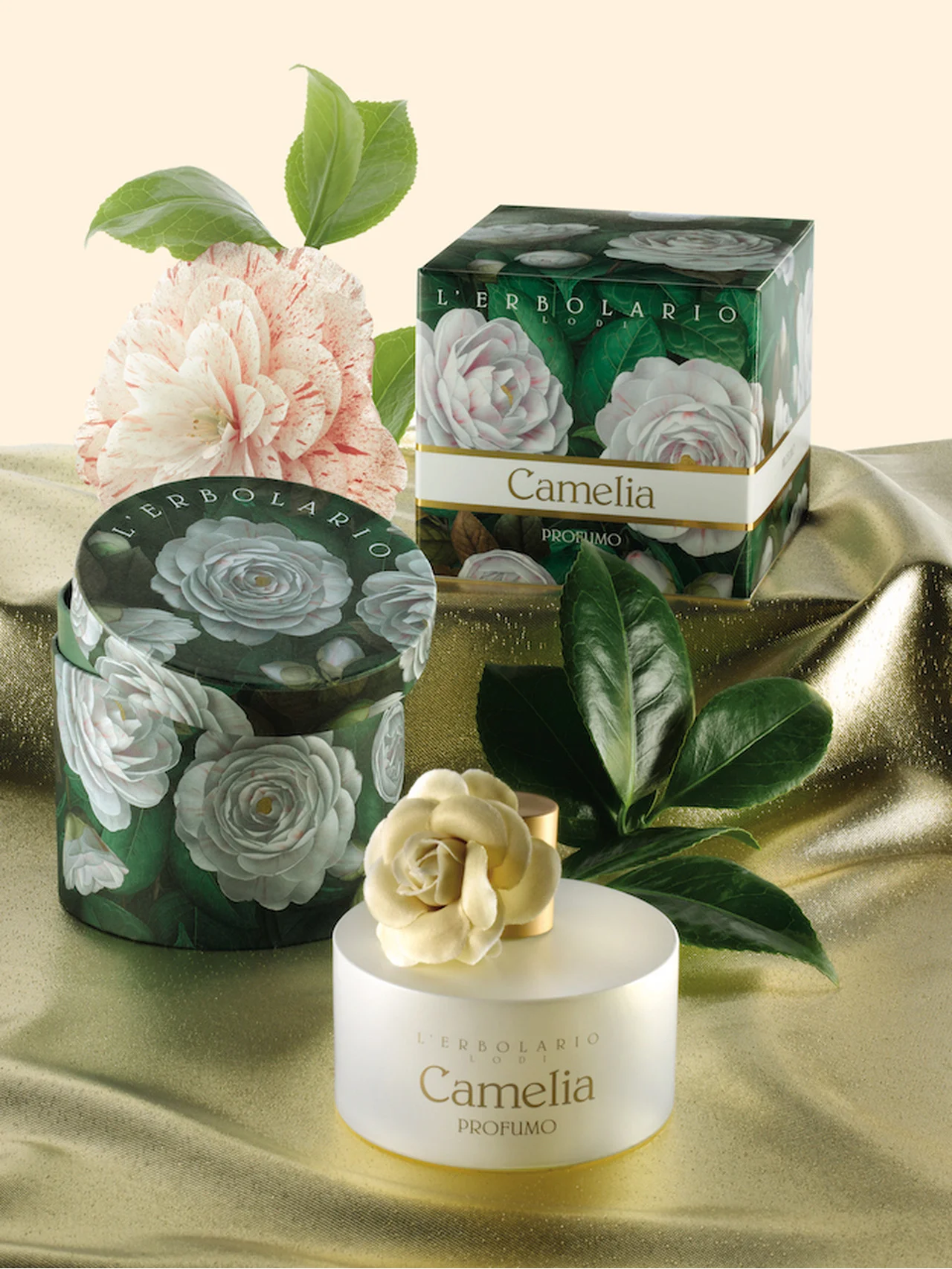 【レルボラリオ】新フレグランス&ボディケアは、愛の花“カメリア”の優美な香り