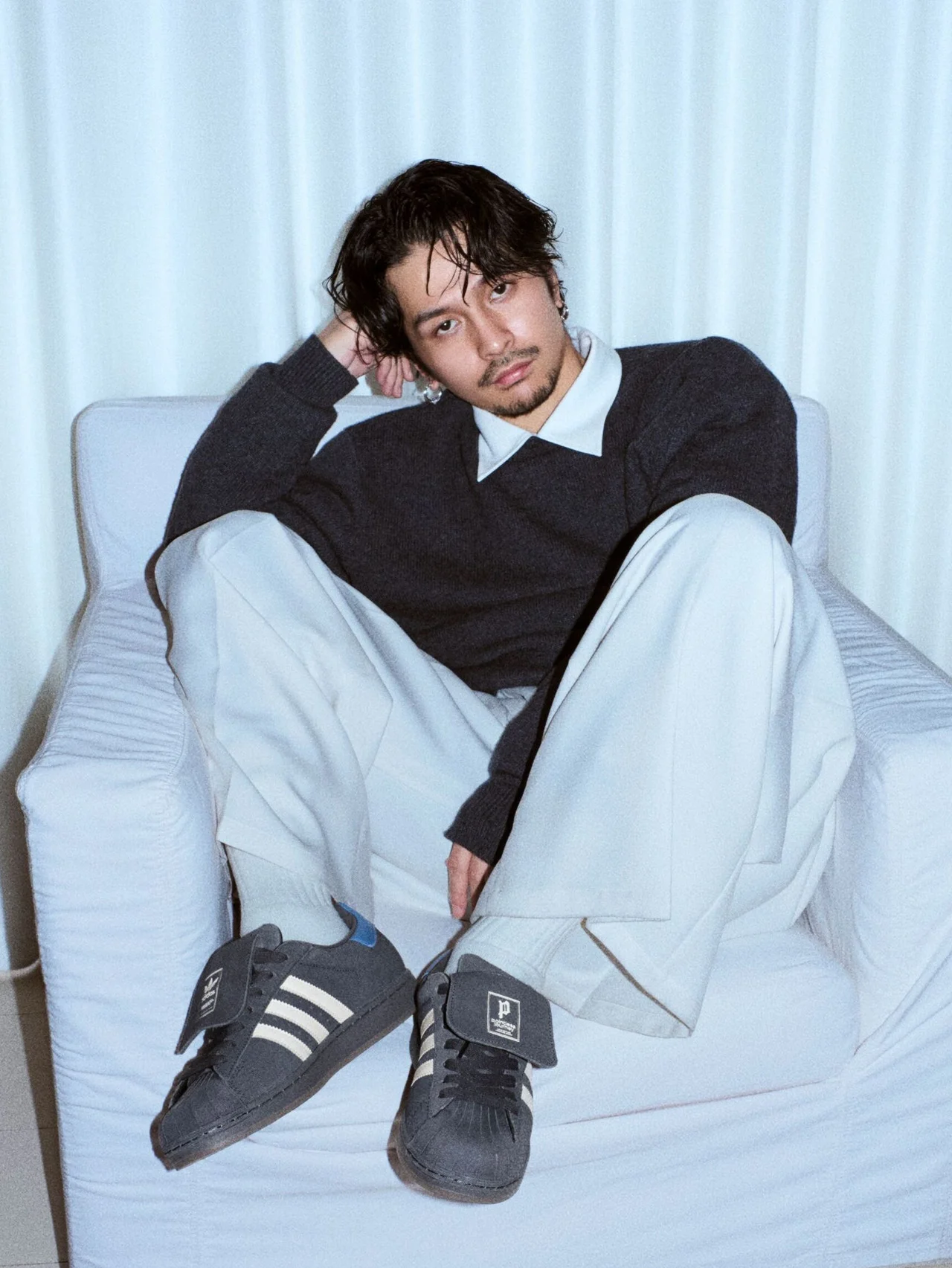 常田大希が手がけるPOINTLESS JOURNEYとコラボ！ アディダス“SUPERSTAR”をベースにした新作スニーカーが登場