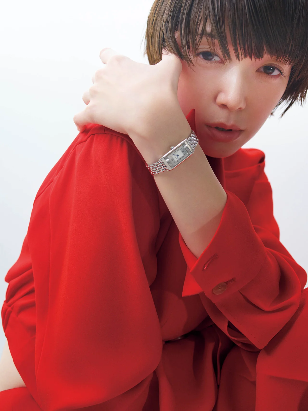 佐藤栞里さんが初めての時計に、ジャガー・ルクルトのレベルソ・クラシックを選んだ理由とは？