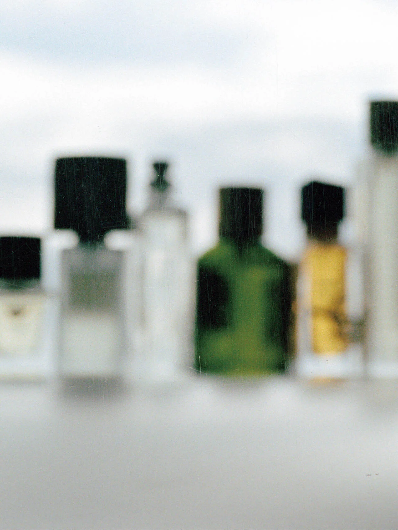 【香水好きのためのレイヤリングのすすめ】漫画家・横槍メンゴと、NOSE SHOP代表・中森友喜が語る！