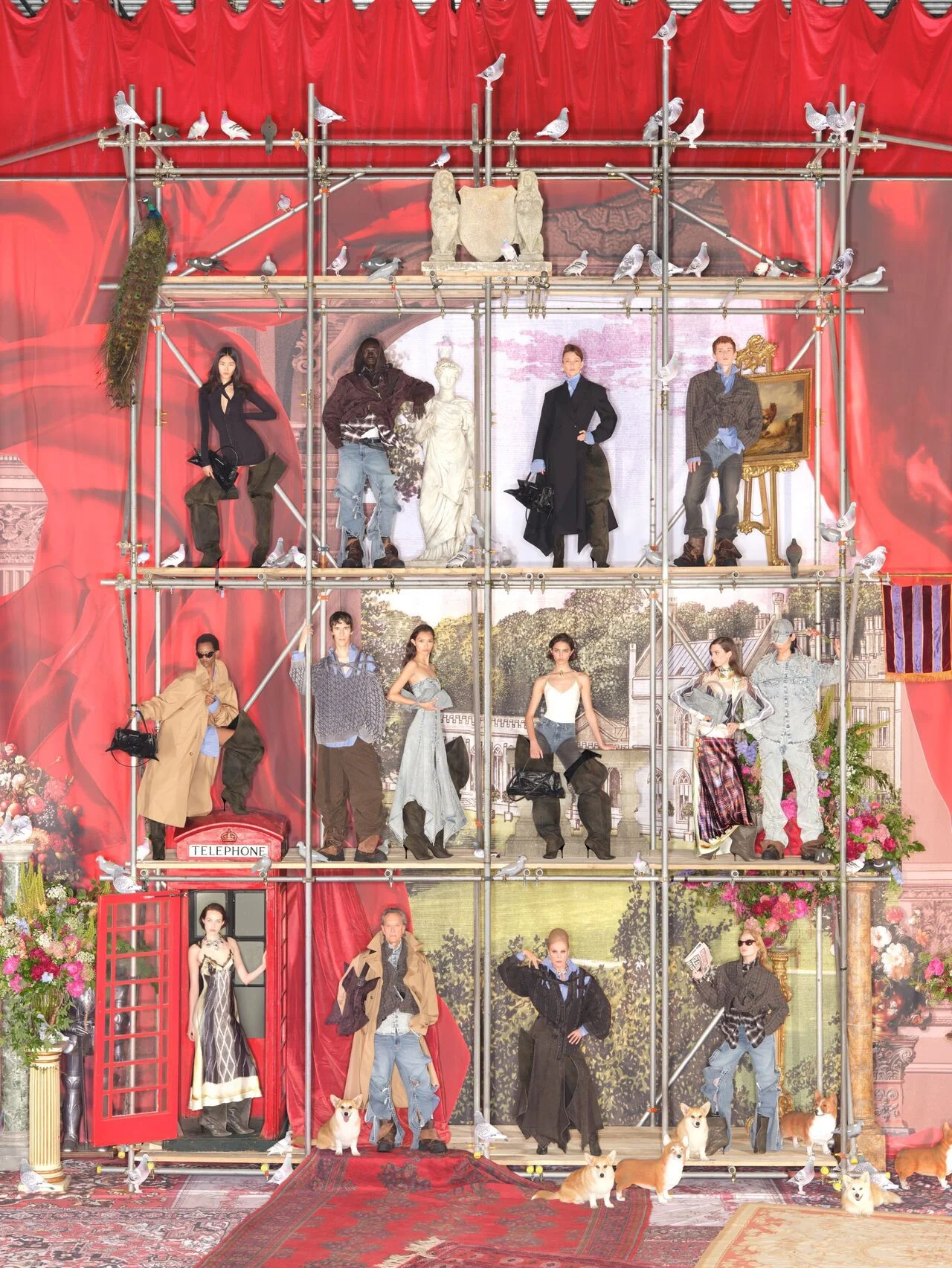 【H&M】がグレン・マーティンスとのコラボコレクションを発売！ワイヤー入りのシャツなどウィットに富んだアイテムが登場