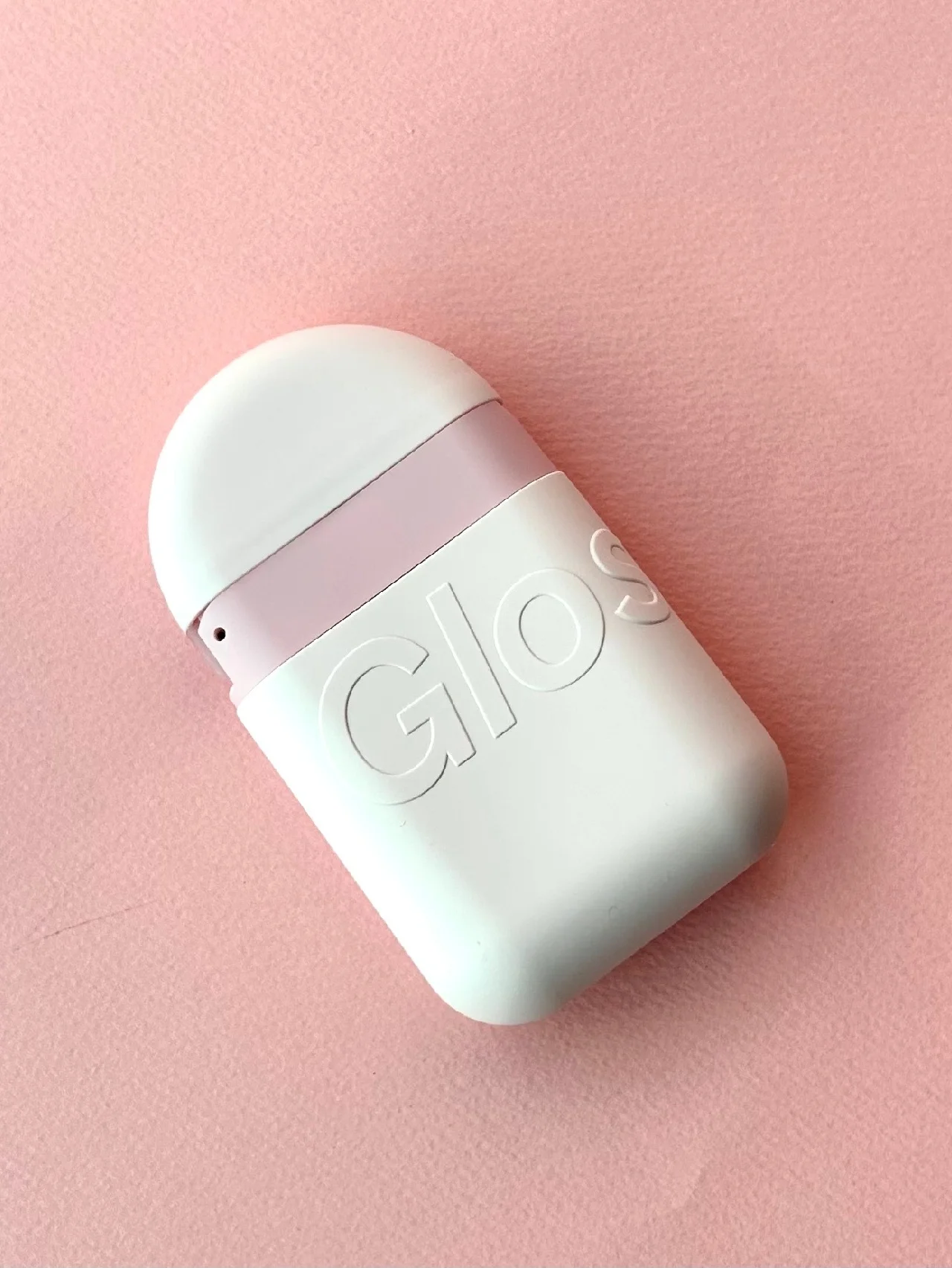 優秀すぎる【Glossier（グロッシアー）】のハンドクリームと、乾燥の冬を乗り切る！