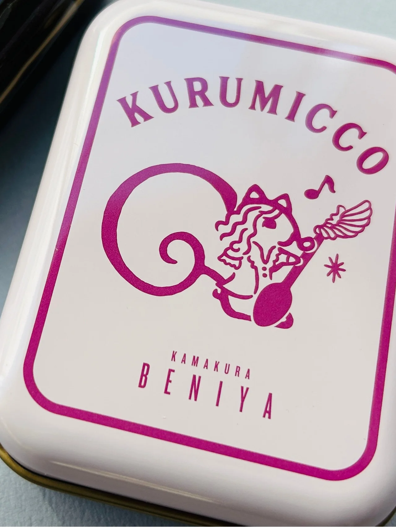 よく見ると高見沢さん？　限定【クルミッ子】を日本橋三越でGET