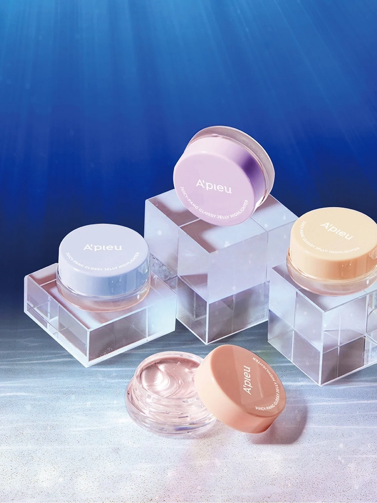 大人に映える絶妙なうるみ感！【アピュー】カラーハイライターは夏メイクのマストハブ