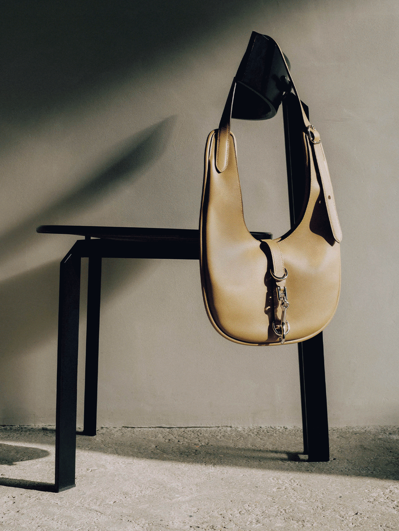 新時代の【アイコンバッグ】図鑑。エルメス、ディオール、ロエベetc. 10ブランドから厳選！