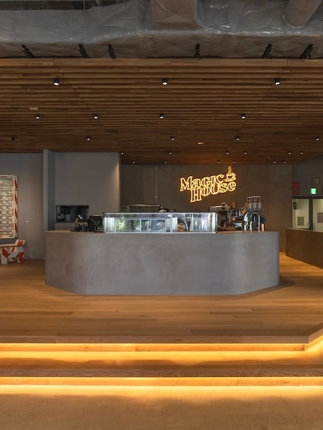 ジャンルを超えた国内外のクリエイターが集結。新時代のカフェ、【MAGIC HOUSE】が世田谷に誕生