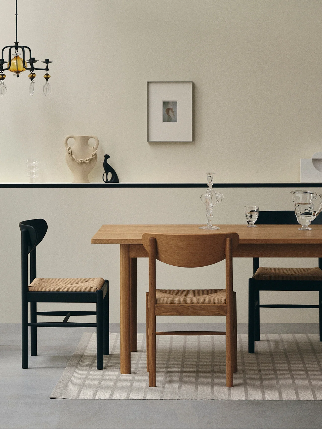 【IDÉE】より新作家具の「MEMOLA CHAIR」と「FORM FIND」シリーズが登場！ 空間にセンスを添えるモダンなデザインに注目