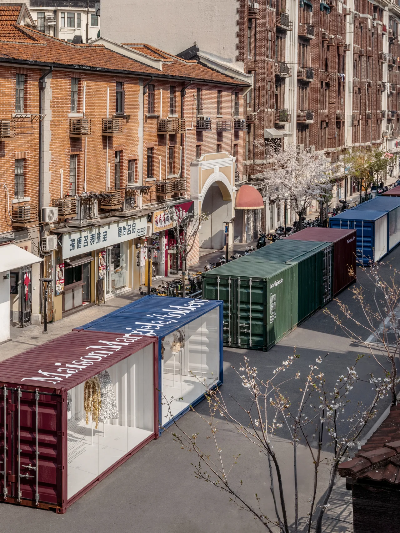 【メゾン マルジェラ】、語り始める