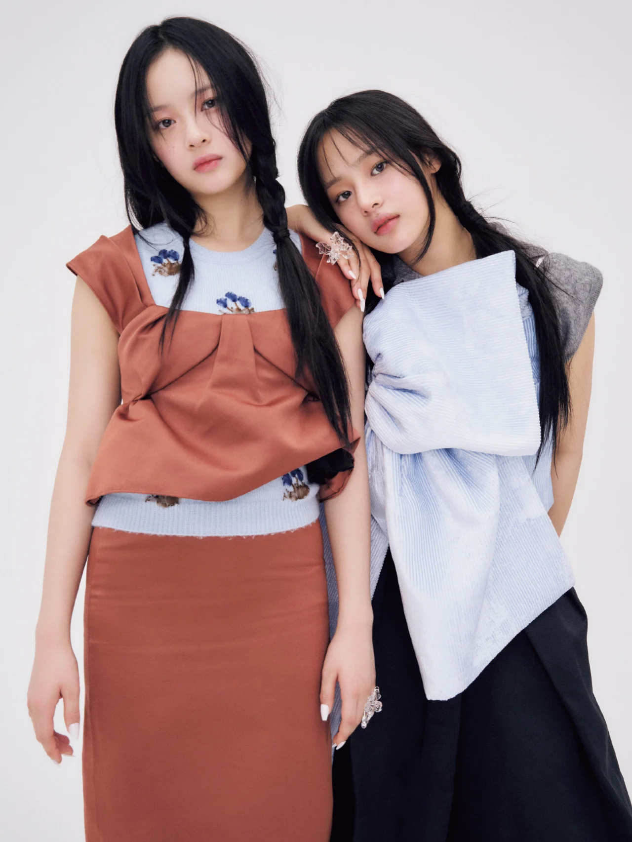 【NewJeans MINJIさん＆HANNIさん】がふたりで登場！ 「もうひとりの自分みたいな存在」