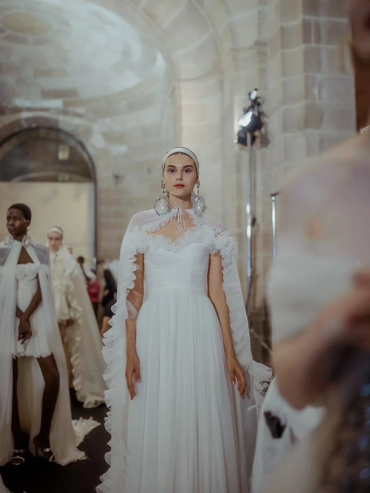 ジャンバティスタ・ヴァリの新作ドレスを試着！ ドレスショップ【トリート】がポップアップを開催