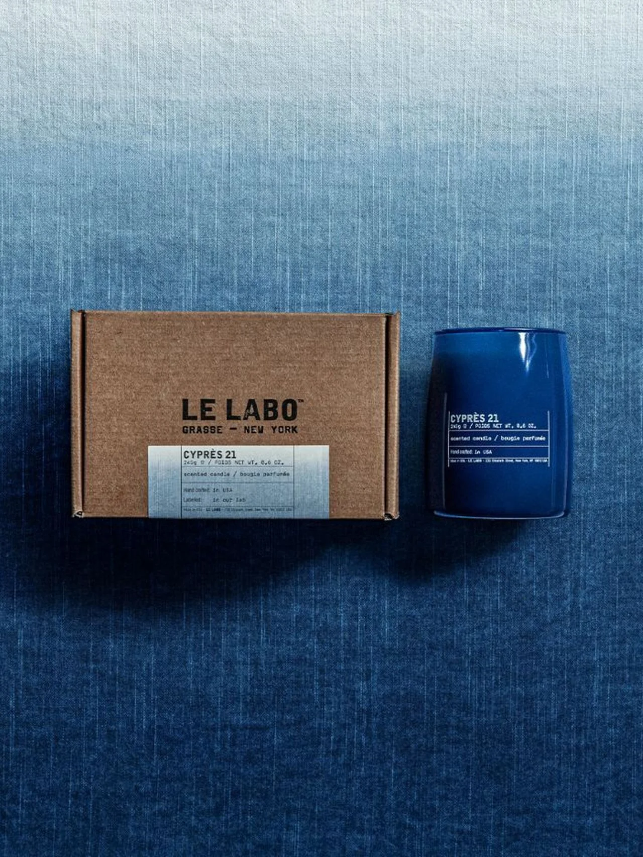 【ル ラボ】藍の深みに心奪われる。森の静けさを灯す新作キャンドル「シプレ 21 インディゴ」