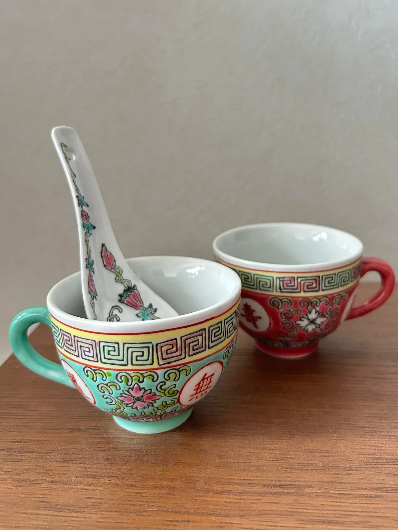 【3泊4日香港旅行】レトロモダンな茶器を旺角でゲット！