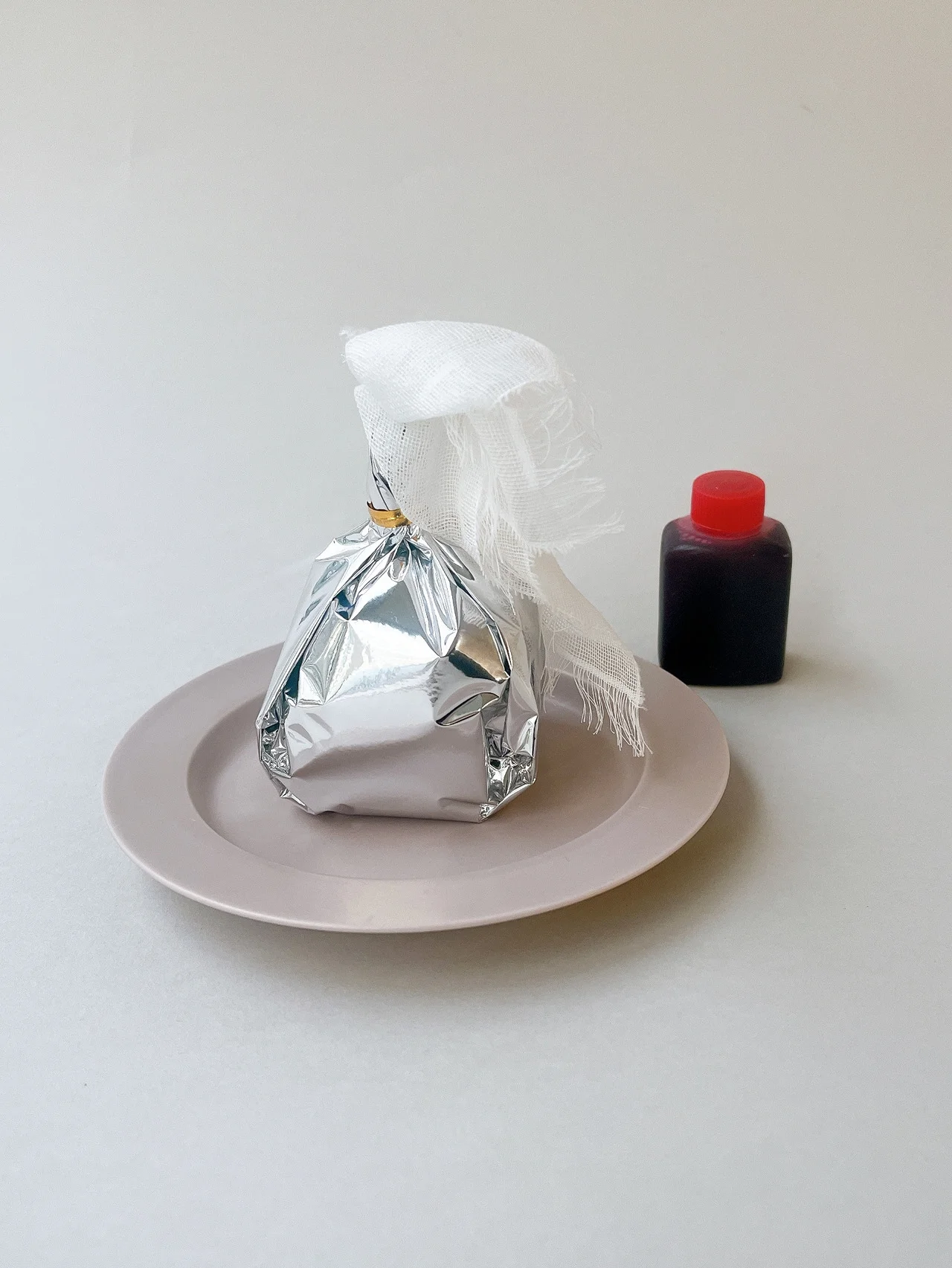 ガーゼに包まれた名物レアチーズケーキ！ 【プラチノ｜アンジュ】