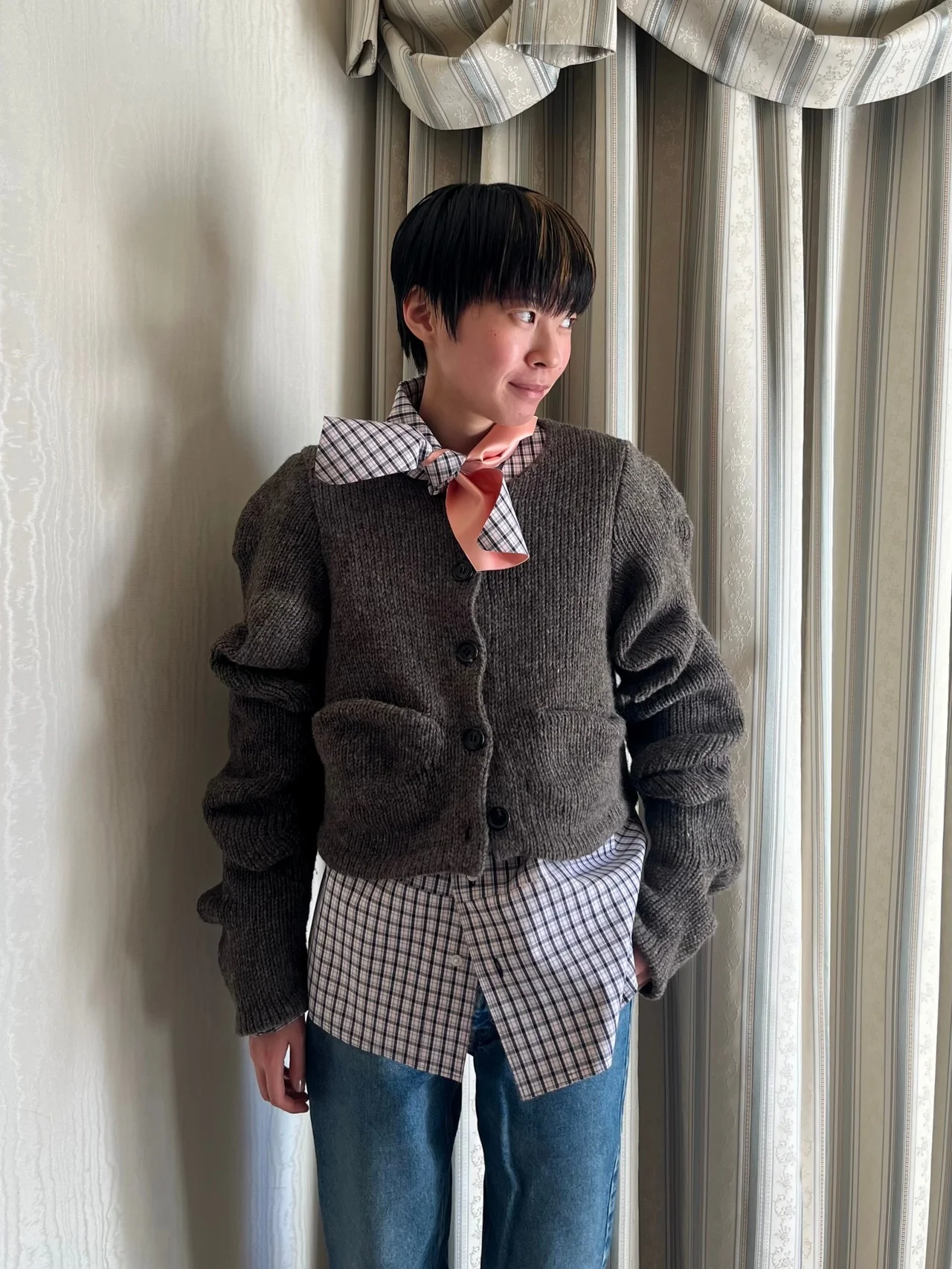 各所で話題！ 【ピリングス】手編みカーディガンをSPURSHOP別注ブラウンで発売