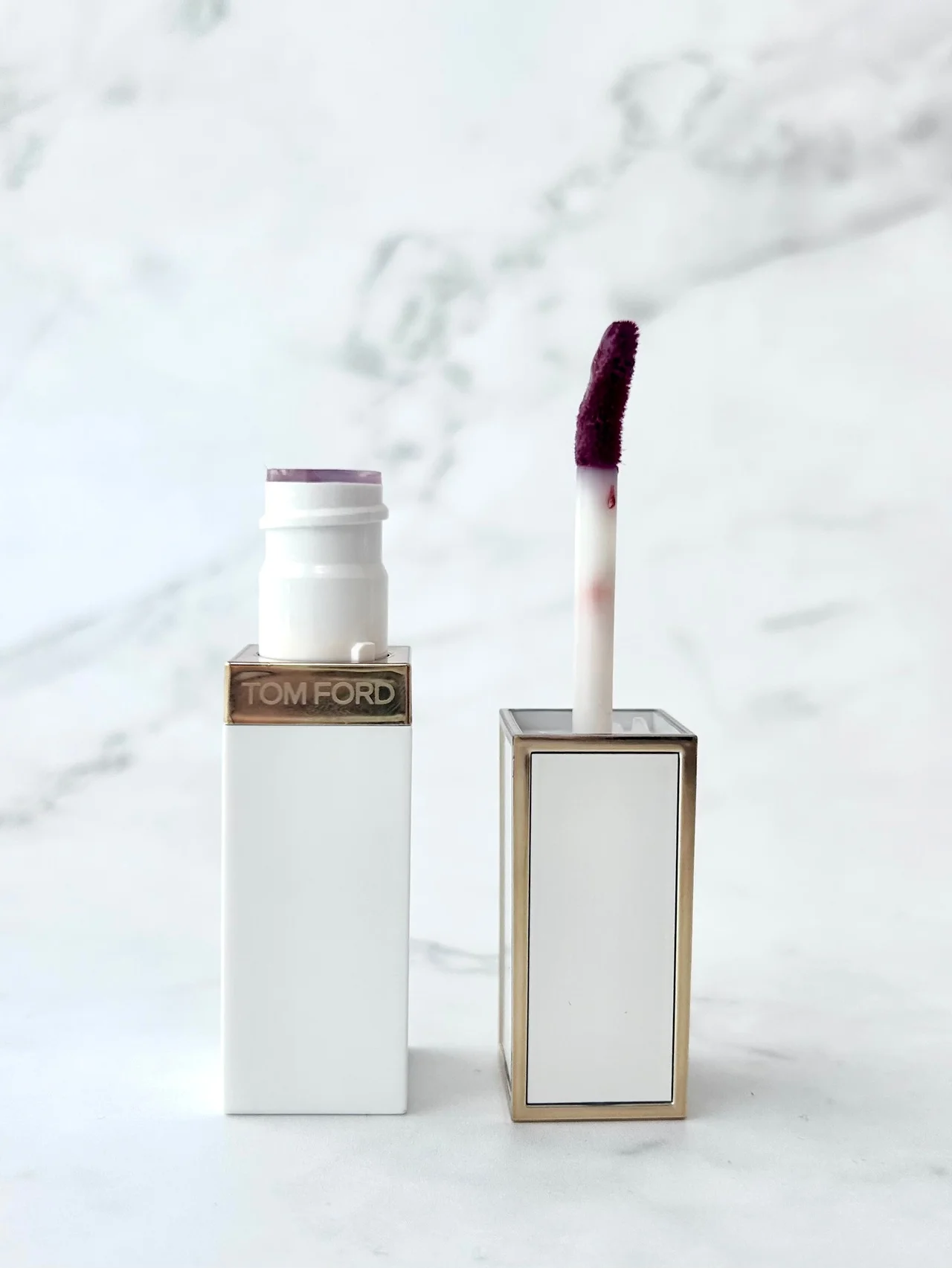 絶対に色落ちしたくない日は【トムフォード】のティントリップ