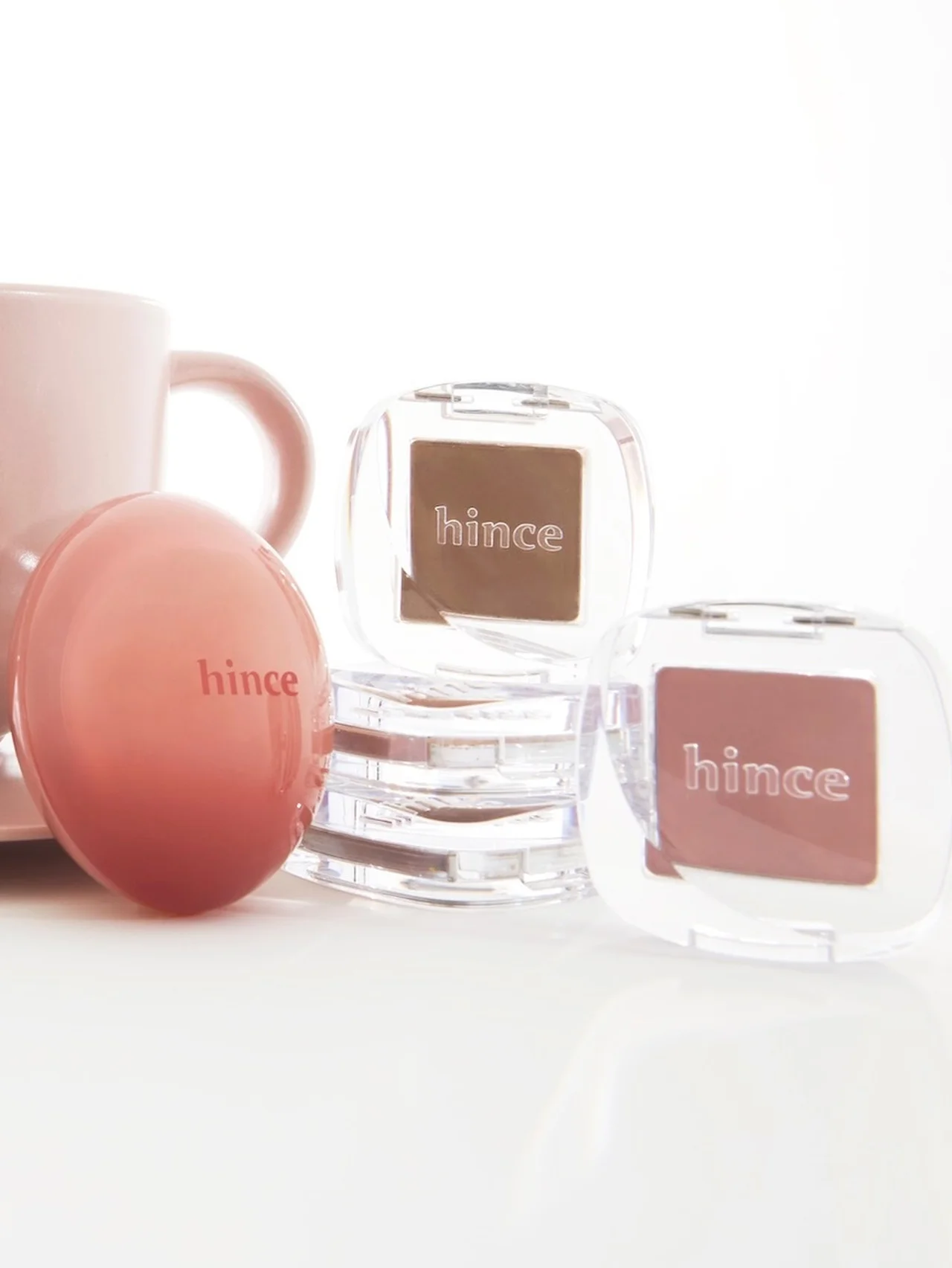 【hince】秋に映える“モカムース”コレクションが到着。人気アイ&リップが濃密カラーに