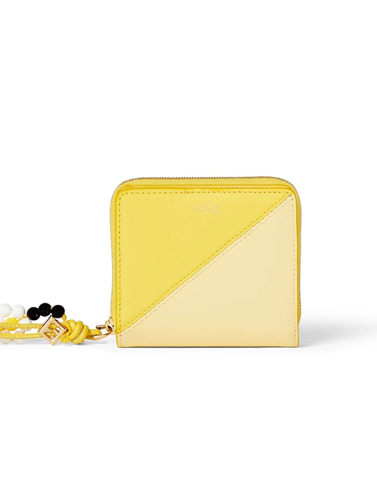 こもりがちな２月、色の力でポジティブに。【フェンディ】の財布 vol.1319