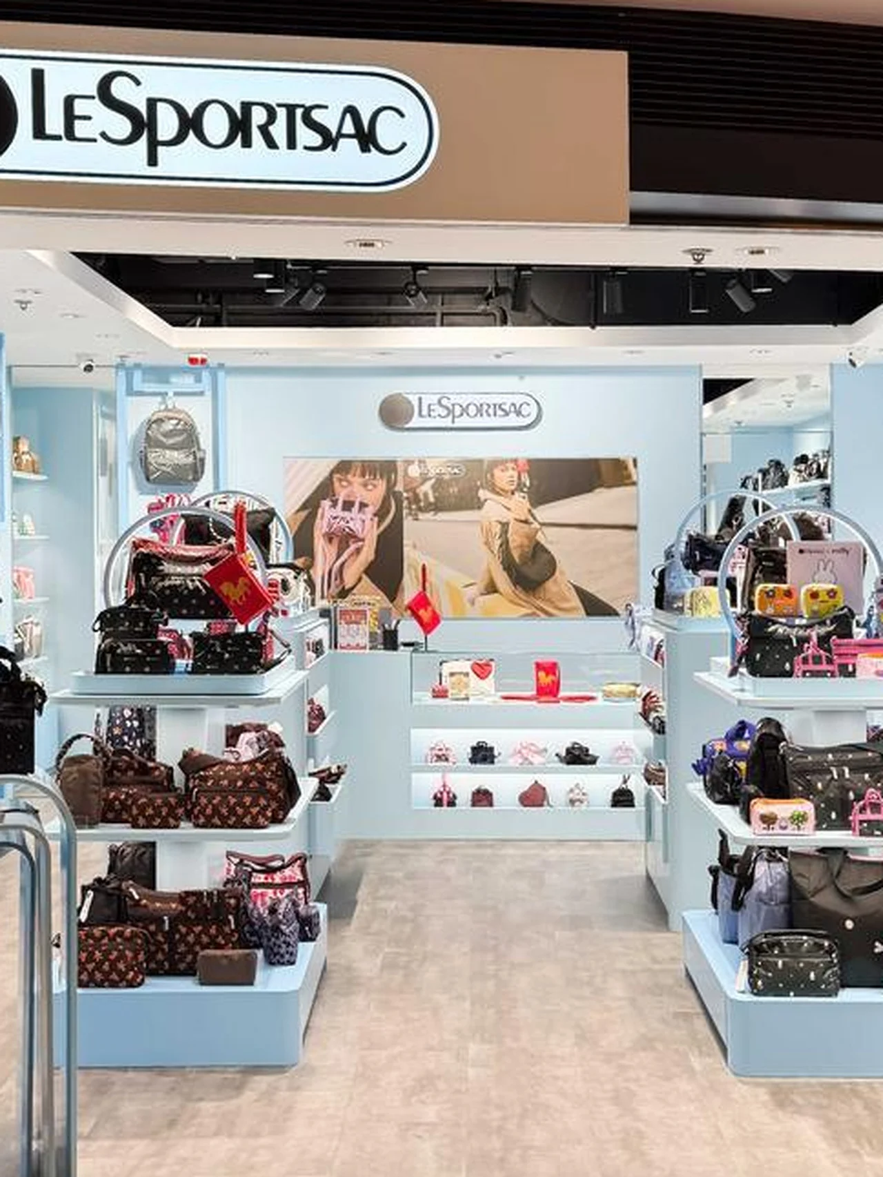 【今日も世界のどこかでレスポートサック in 香港 】ひとりっPが香港で買った「LeSportsac」３種のポーチ！