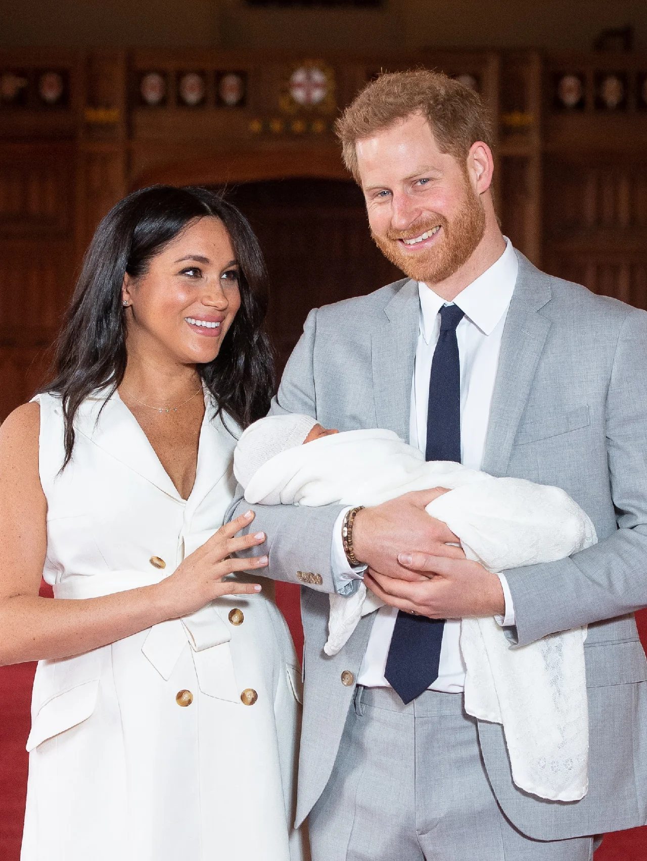 ヘンリー王子＆メーガン妃の子どもたちがプリンスとプリンセスの称号を正式に得る。「生まれながらの権利」と主張