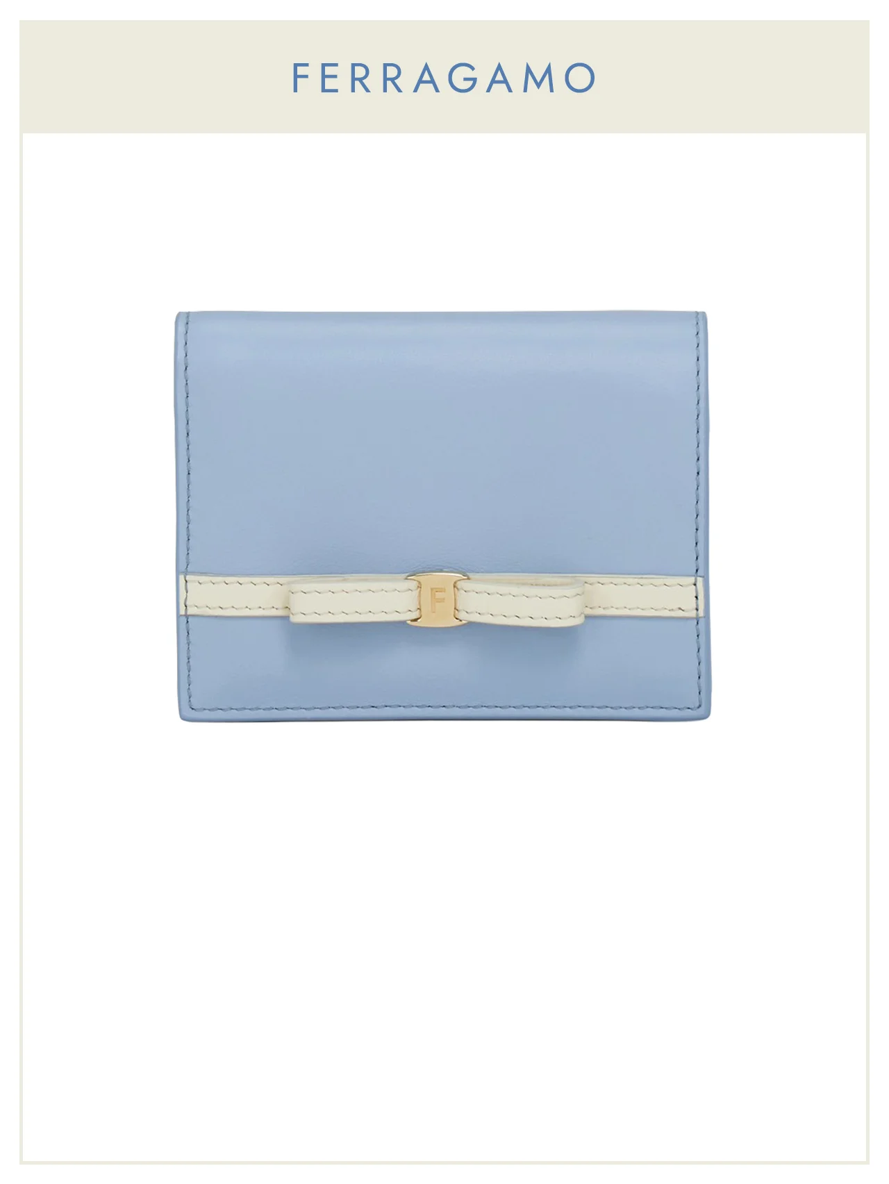 【フェラガモ】の財布。品格のリボンが導く、大人レディなデニムブルー