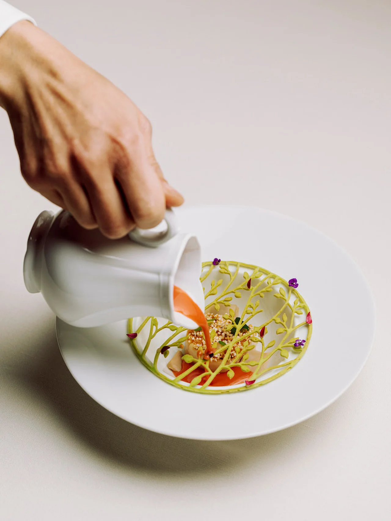 グッチ オステリア ダ マッシモ ボットゥーラ トウキョウが新章へ。ヘッドシェフにラファエラ・デ・ヴィータが就任