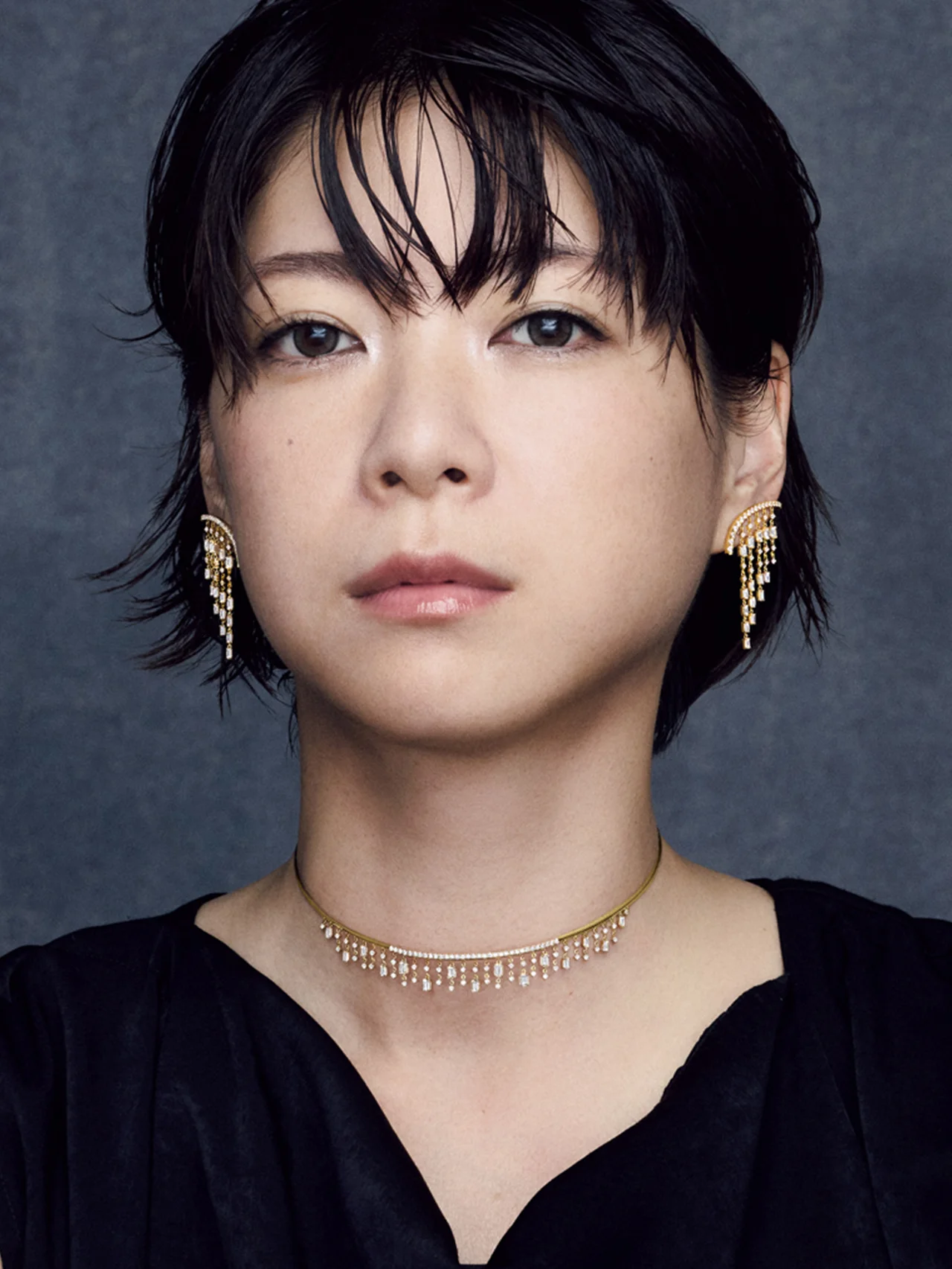 AHKAH　上野樹里がまとうハイクラスな輝き