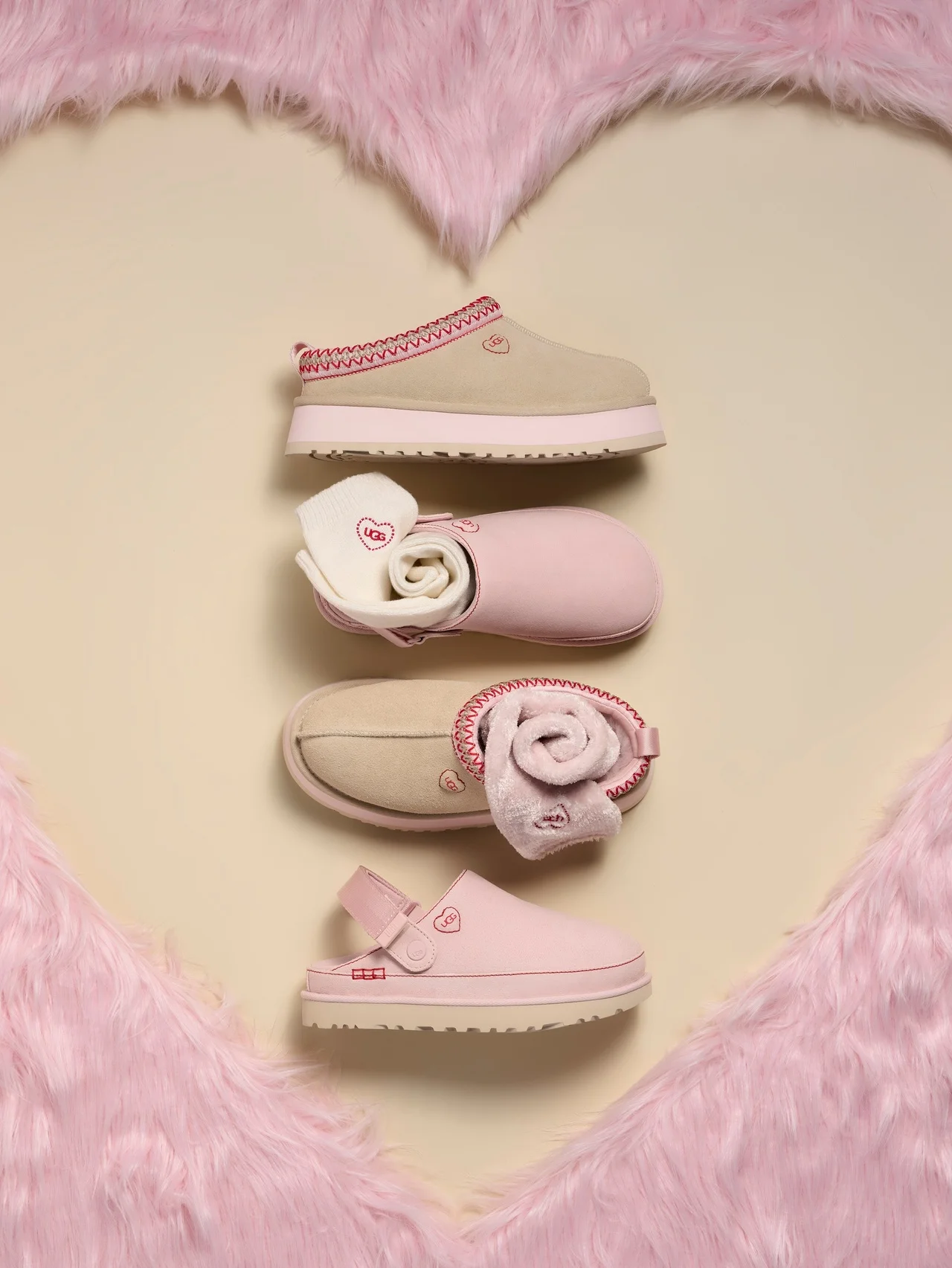 【アグ®︎（UGG®︎）】バレンタイン限定！ “LOVE”をまとった新作シューズと春色ピンクが勢ぞろい