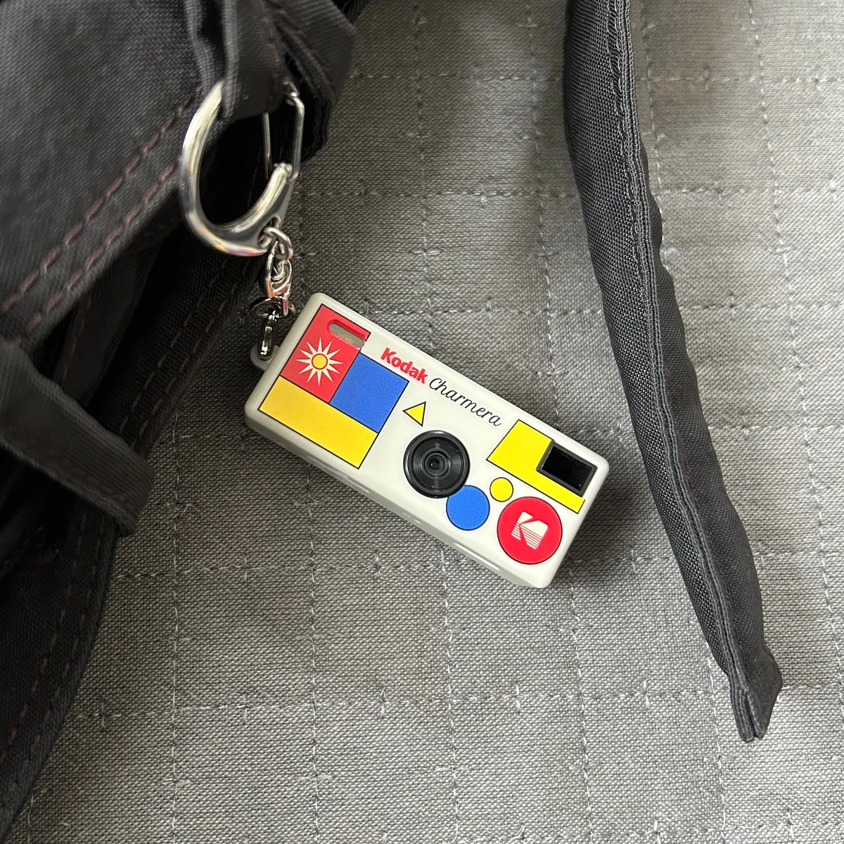 【KODAK（コダック）のCHARMERA】チャームかと思ったら写真も動画も撮れる⁉