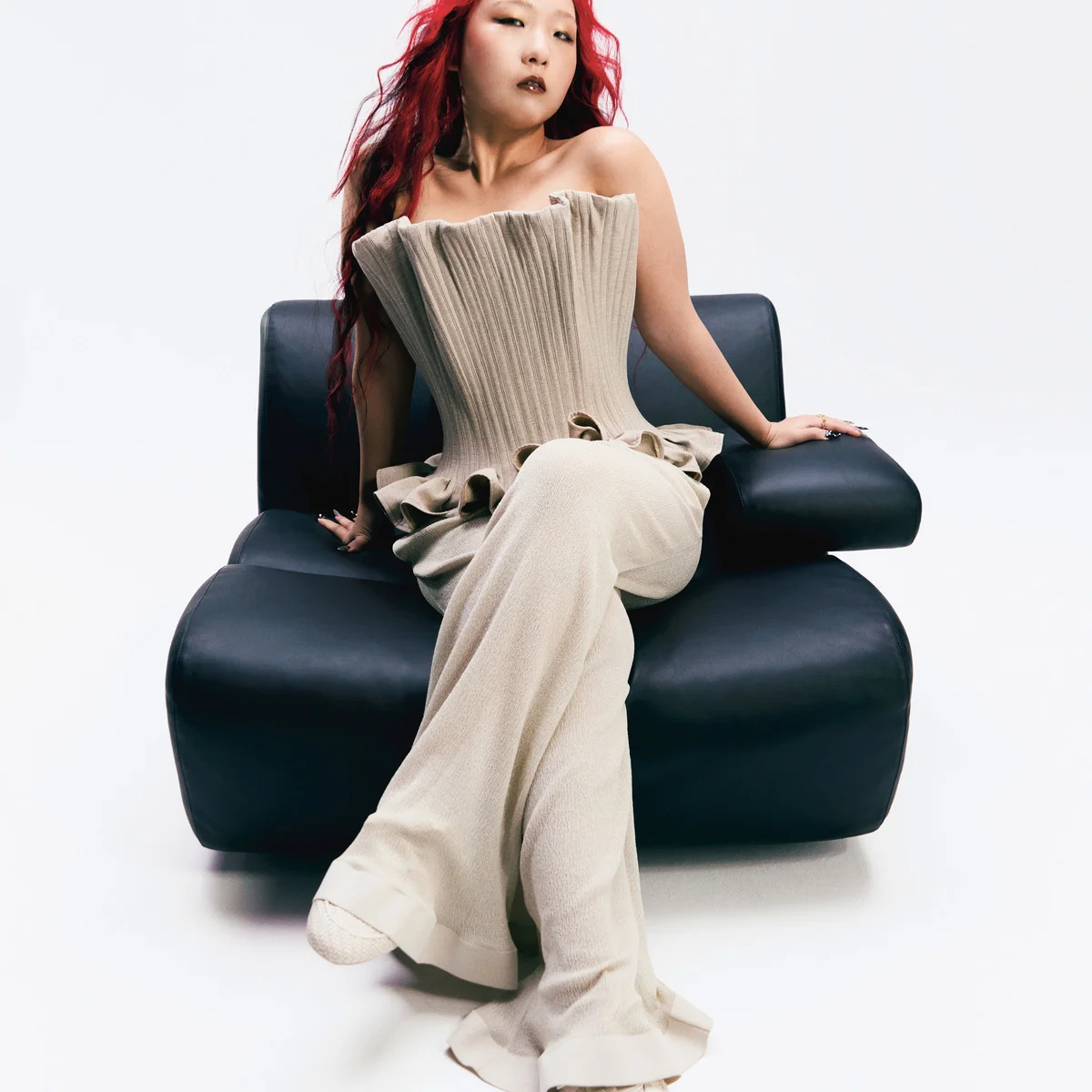 HANAのCHIKAさんがSPUR4月号ビューティ企画にて堂々ソロデビュー！　