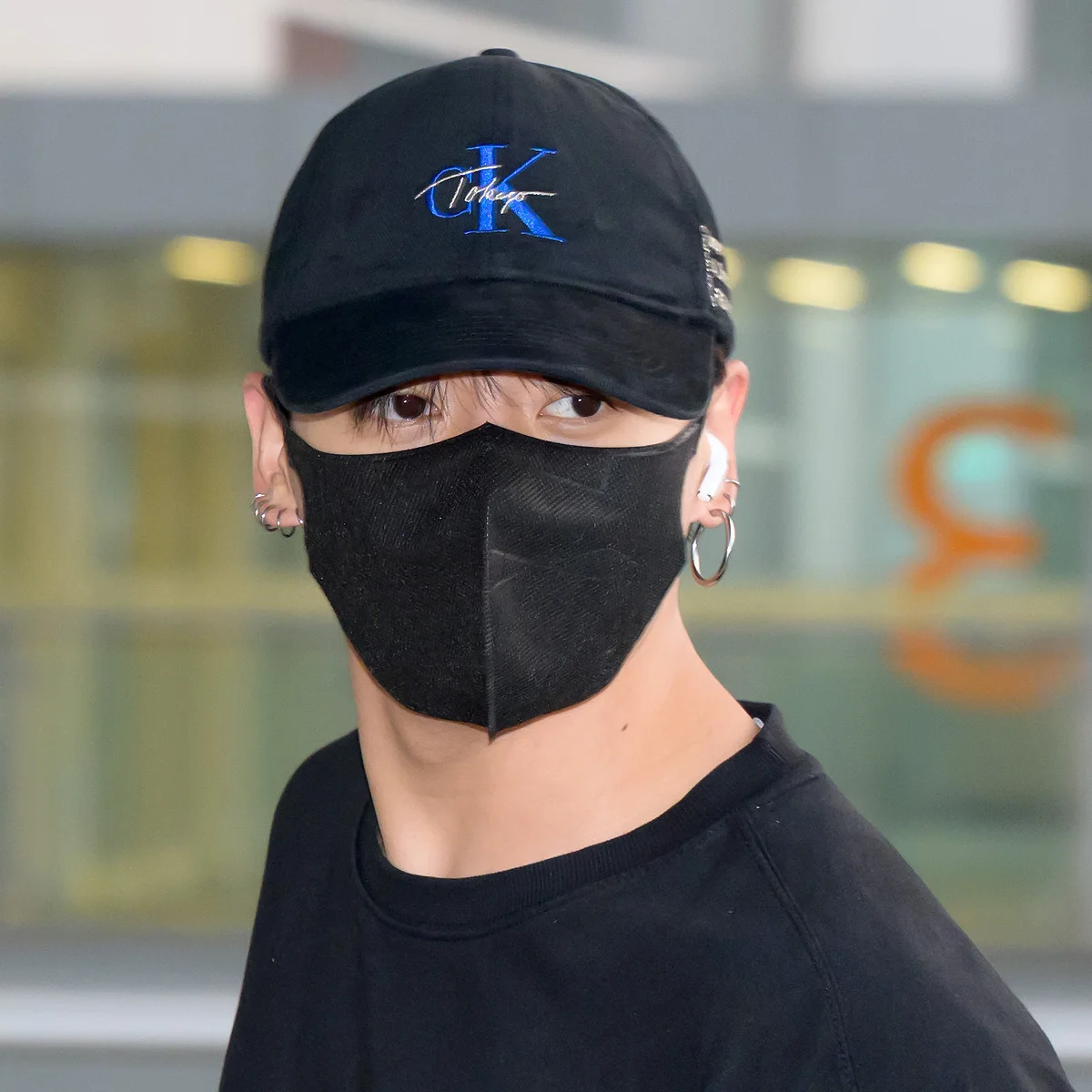 #BTS #ジョングク  着用【カルバン・クライン】のフラッグシップストア原宿店限定キャップが抽選販売で再入荷！