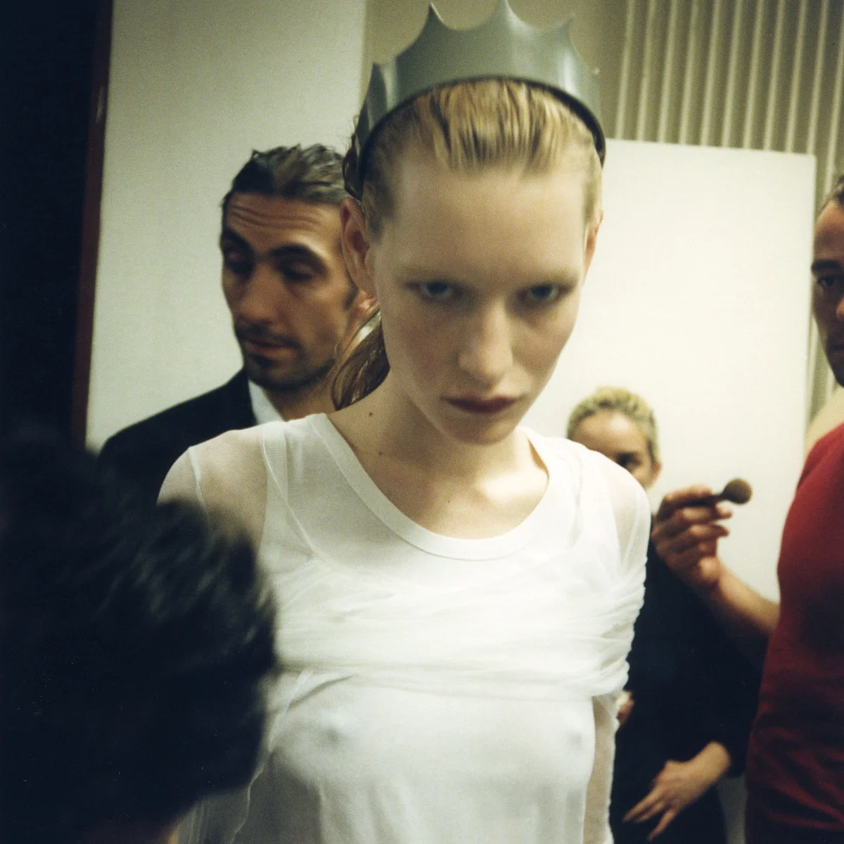 ２つの展覧会、「アントワープ６」と「ヘルムート・ラング」