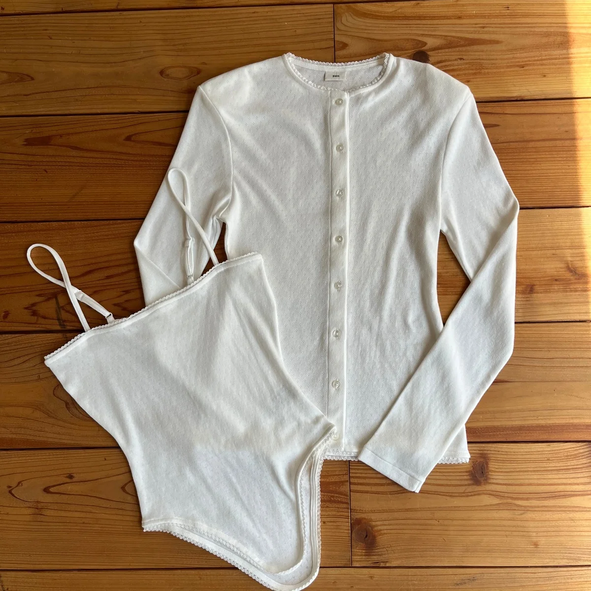 夏も、おしゃれを諦めない。着回し力抜群のキャミソールとカーディガンがSPURSHOPに登場【pan】