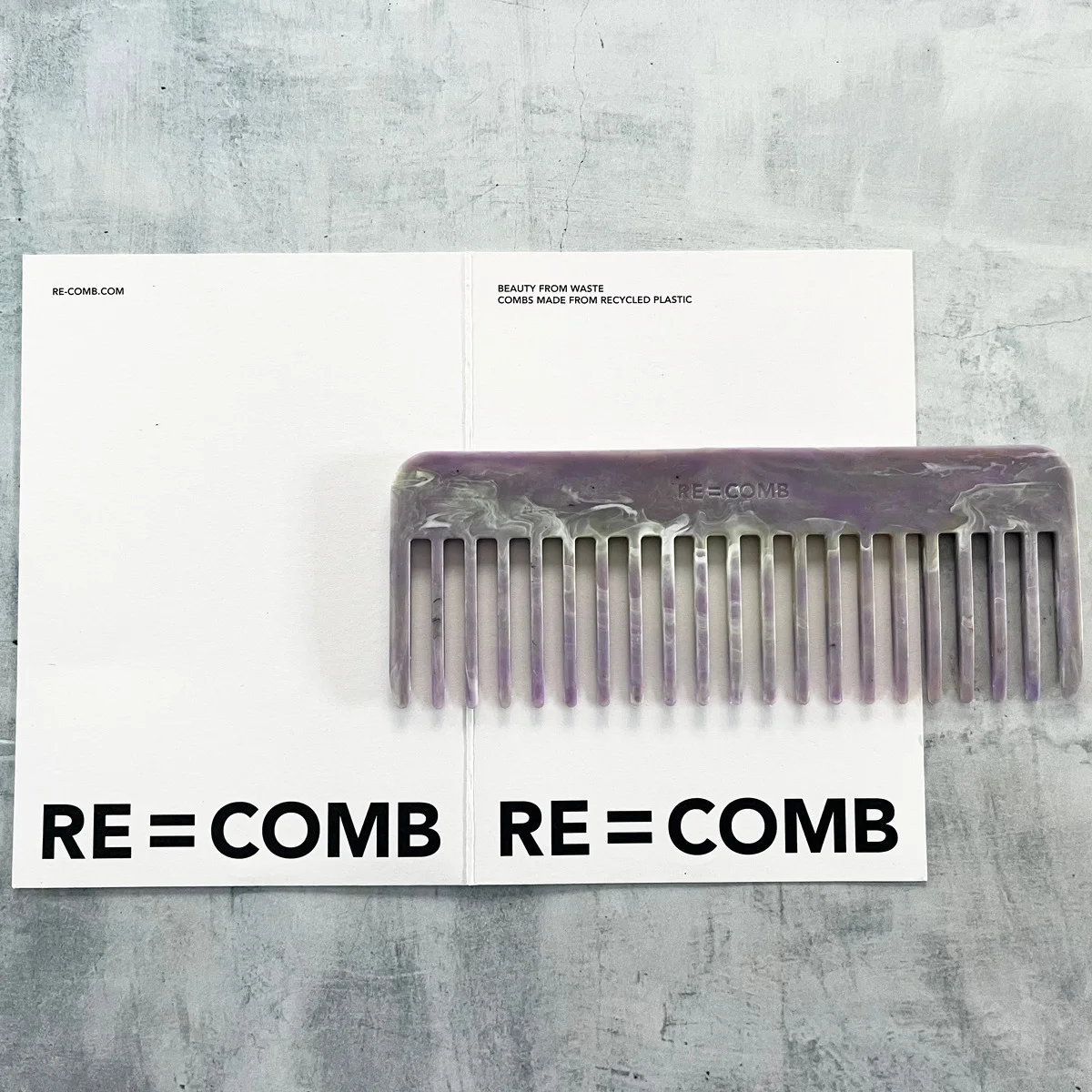 気の利いたギフトにも。サステイナブルで可愛い【RE＝COMB（リコーム）】のヘアコーム