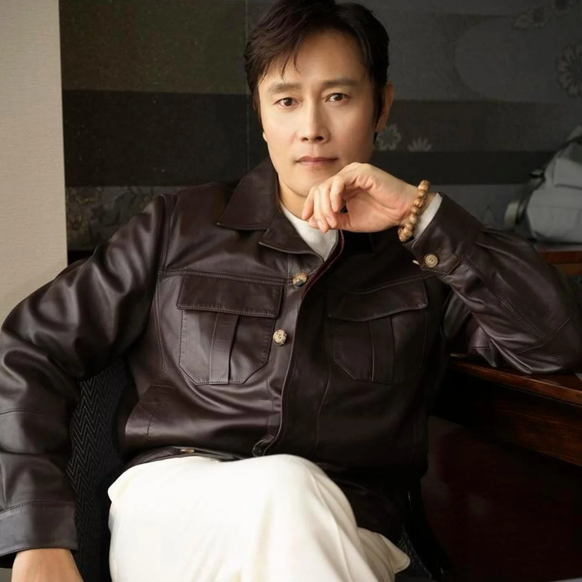 映画『しあわせな選択』 イ・ビョンホンにインタビュー。 「どんな役でも普遍性から入る」イ・ビョンホンの演技論