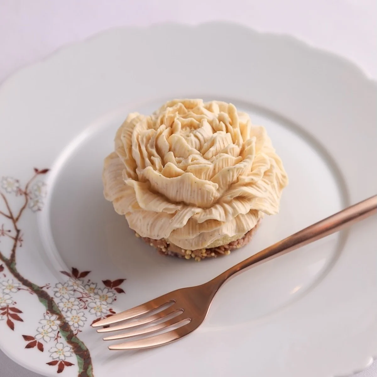 世界のトップパティシエ、ニナ・メタイエのパティスリーが日本初上陸。「ニナ ザ・リッツ・カールトン東京」がソフトオープン