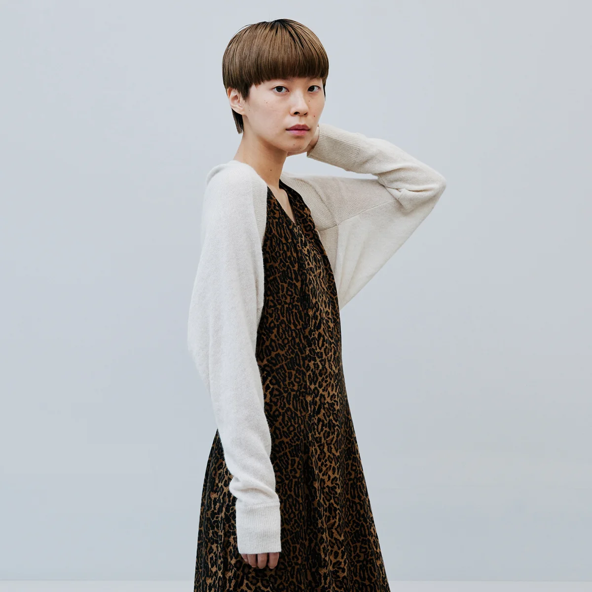 【MUJI Labo】晩夏～初秋に注目したい、高機能ウェアを最速レビュー。スタイリストも感動の新素材とは？【それいけ! 良品ハンター】