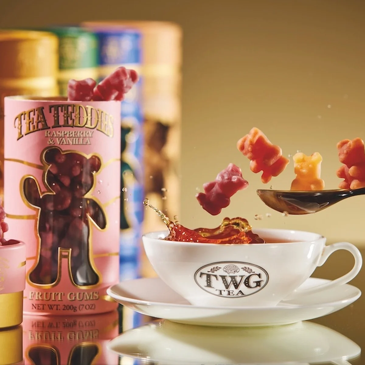 希少なホワイトティーをキュートなフルーツグミに。ドリンクにも早変わりする「TWG Tea Teddies®」が登場