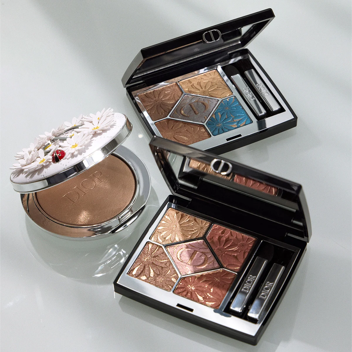 ディオール、今だけの色と輝きを夏の主役に