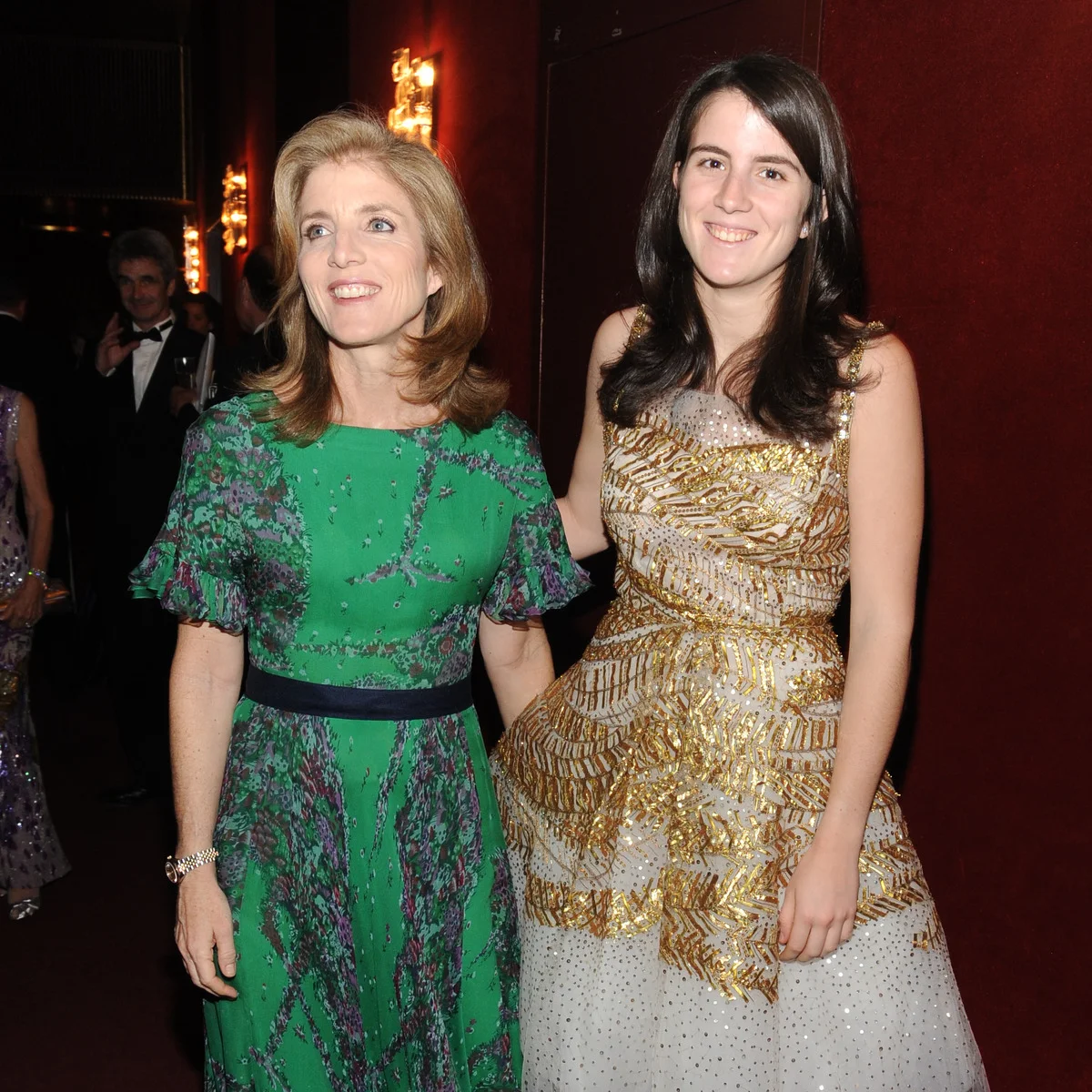 キャロライン・ケネディの娘で末期がんを公表したタチアナ・シュロスバーグ。いとこで米保健福祉長官のロバート・F・ケネディ・ジュニアを「身内の恥」と痛烈批判