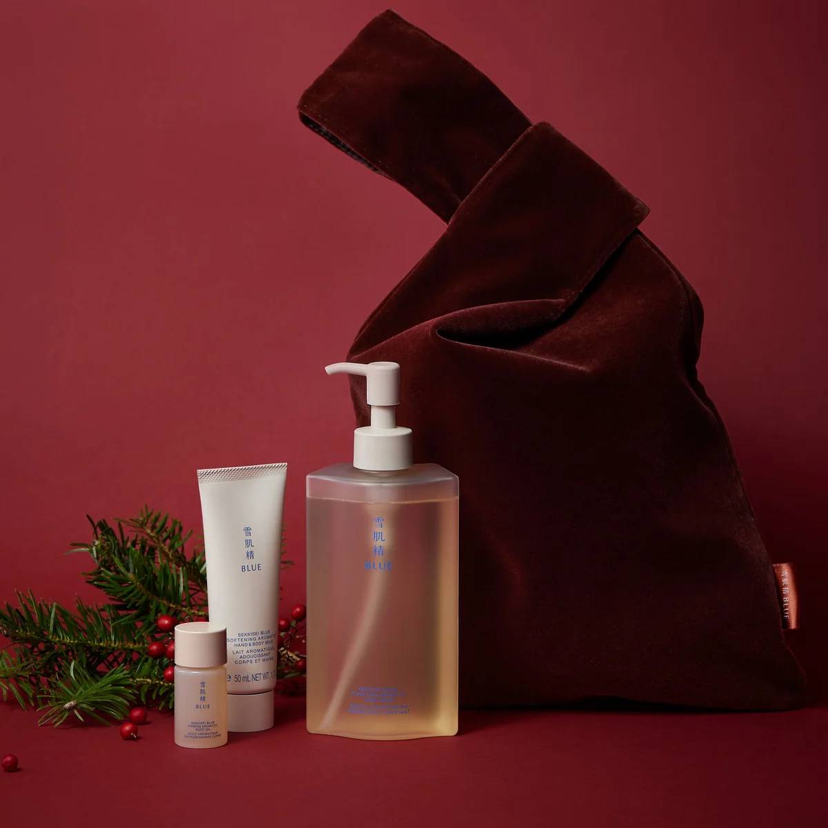 【雪肌精 BLUE】心をゆるめるホリデー限定キット。忙しい年末に、香りと深呼吸のリチュアルを