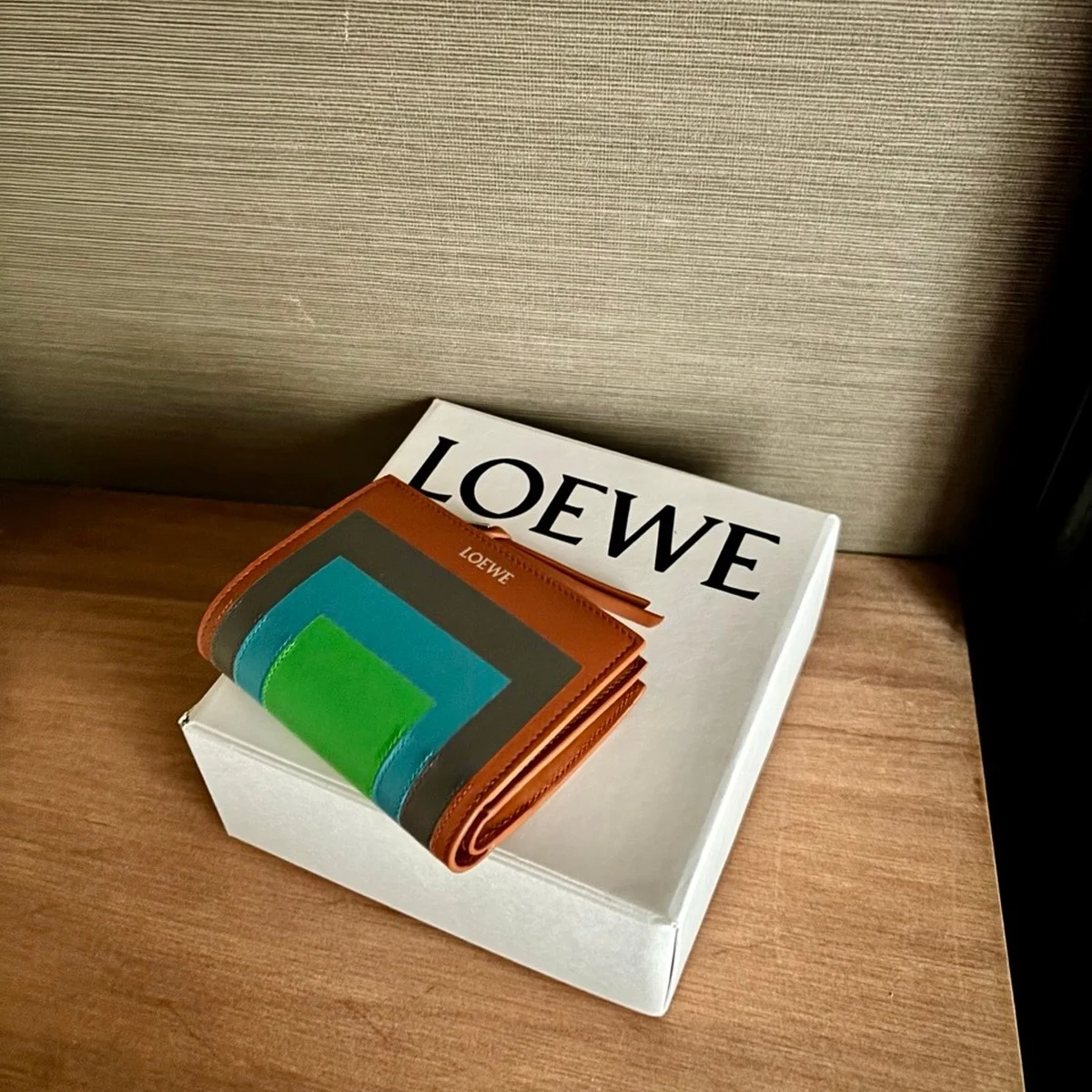 【ロエベ】コンパクトウォレット。“はる”財布を、一粒万倍日に新調します