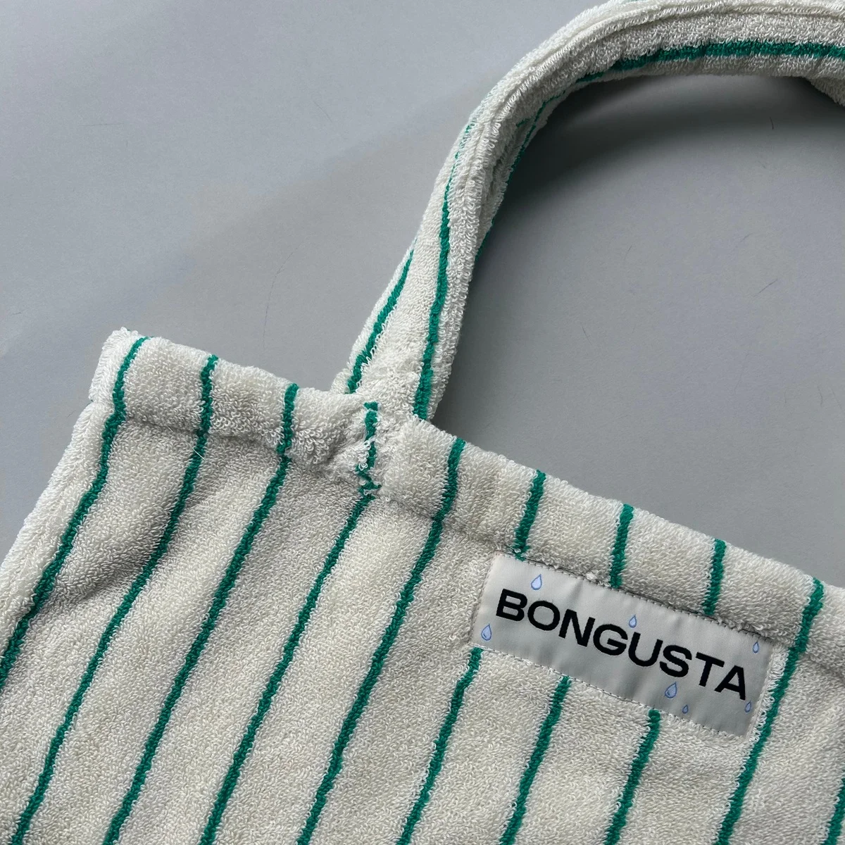 梅雨時に外遊びに大活躍！  【BONGUSTA(ボングスタ)】のタオルトート