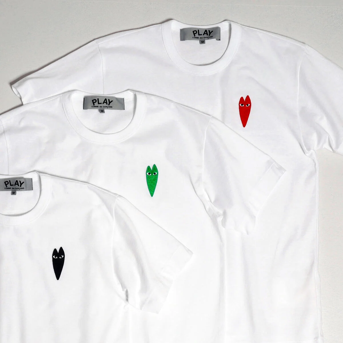 【プレイ・コム デ ギャルソン】青山店限定Tシャツが登場！ 縦長ハートエンブレムに注目